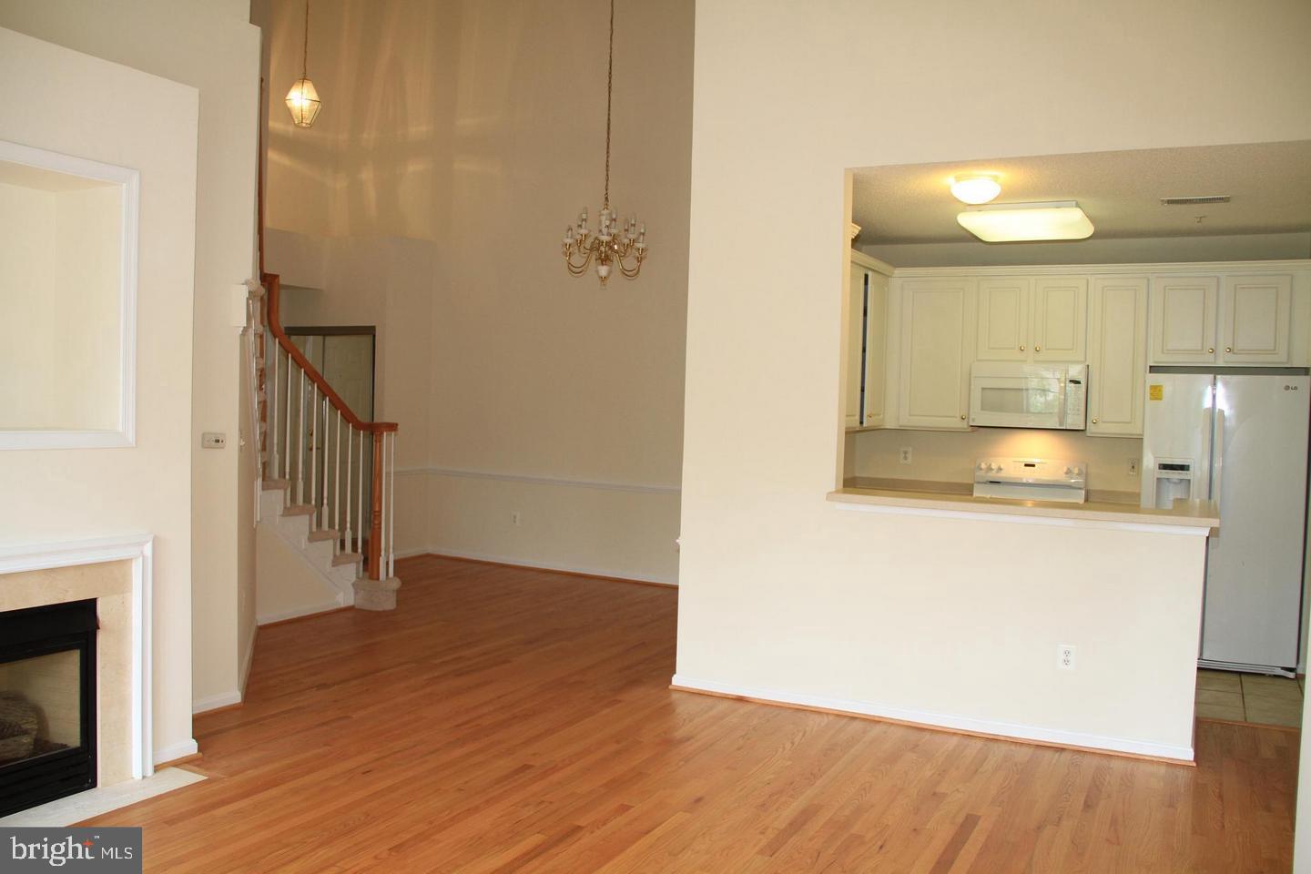 MADISON PARK AT WEST MARKET - Residential Lease