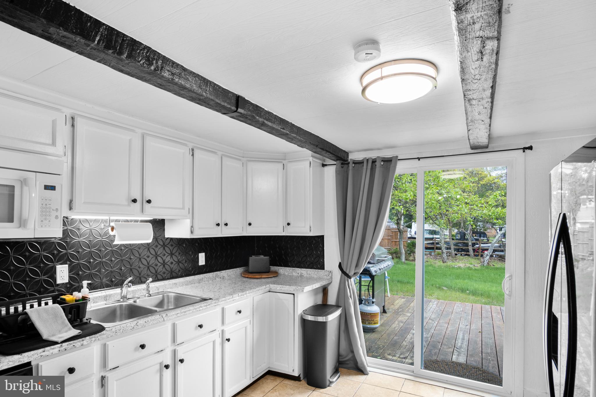 INDIAN MOUNTAIN LAKES - Residential