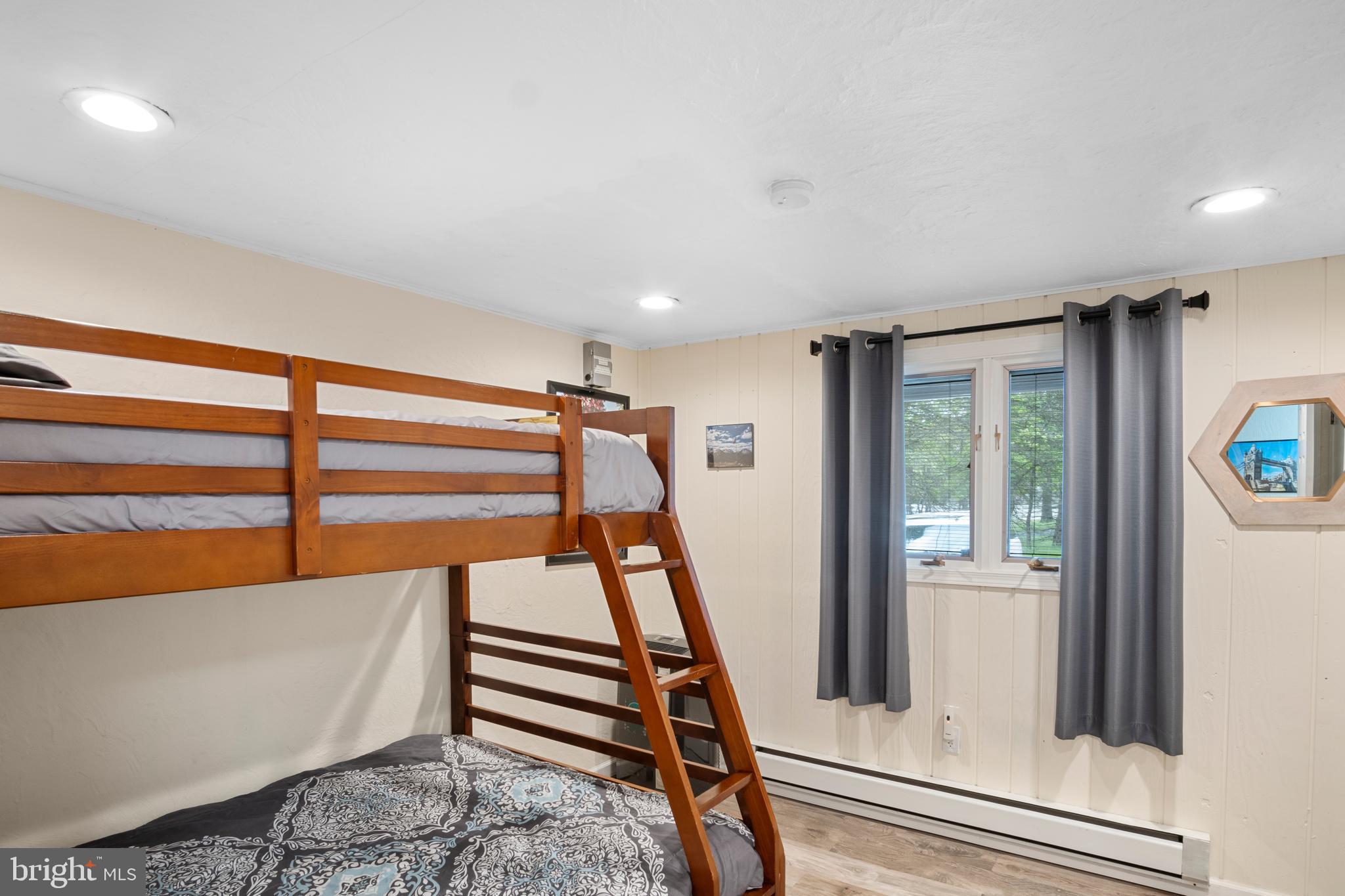 INDIAN MOUNTAIN LAKES - Residential