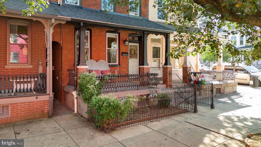 Photo of 703 N SHIPPEN ST, LANCASTER, PA 17602 (MLS # PALA2040958)