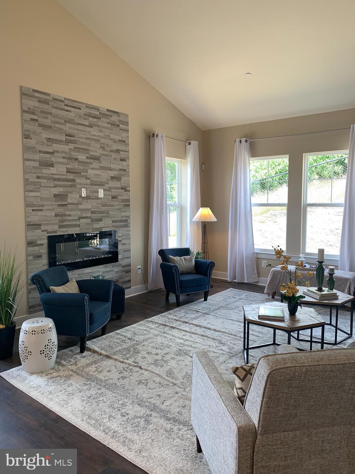 BULLE ROCK - Residential