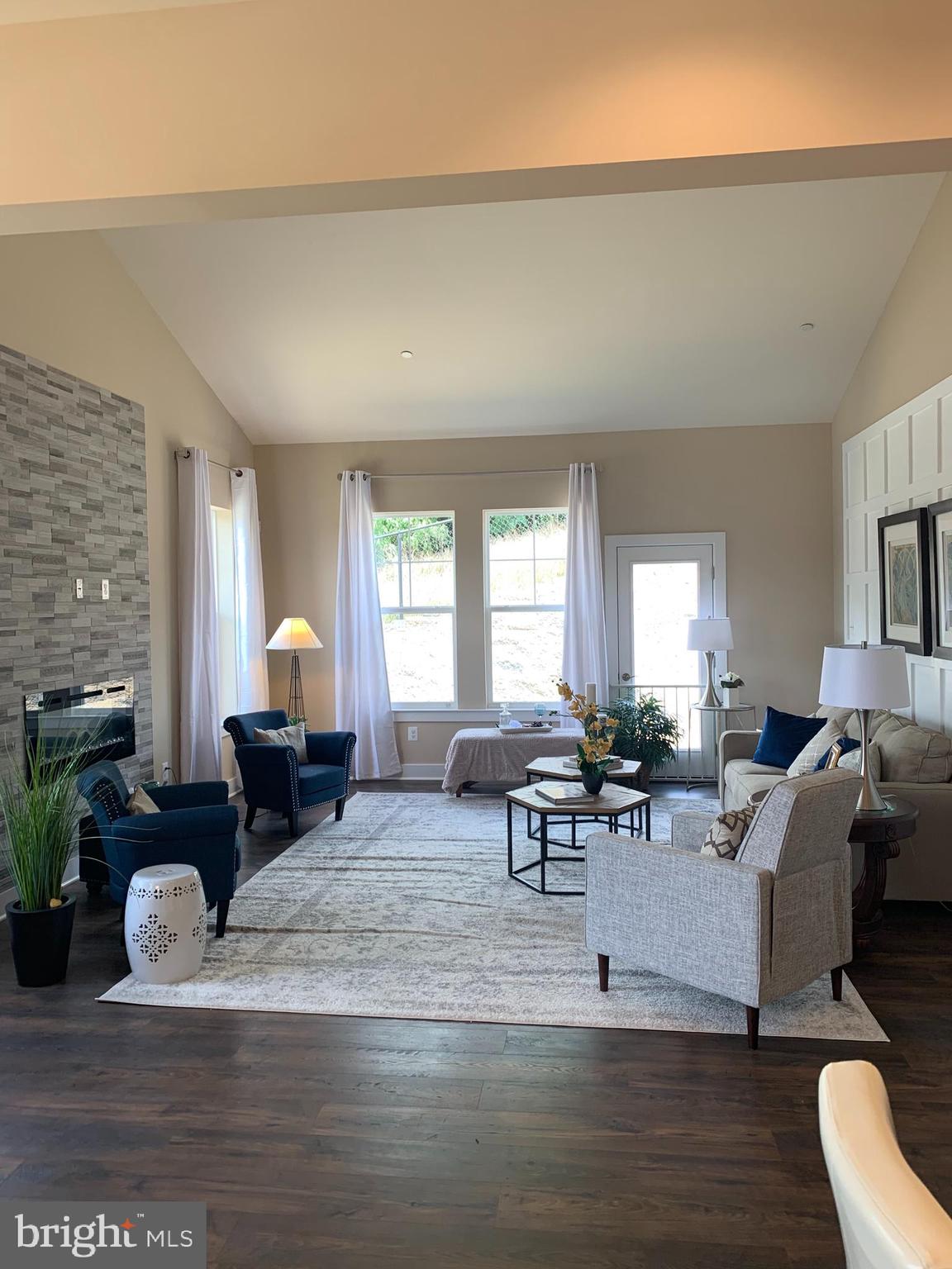 BULLE ROCK - Residential