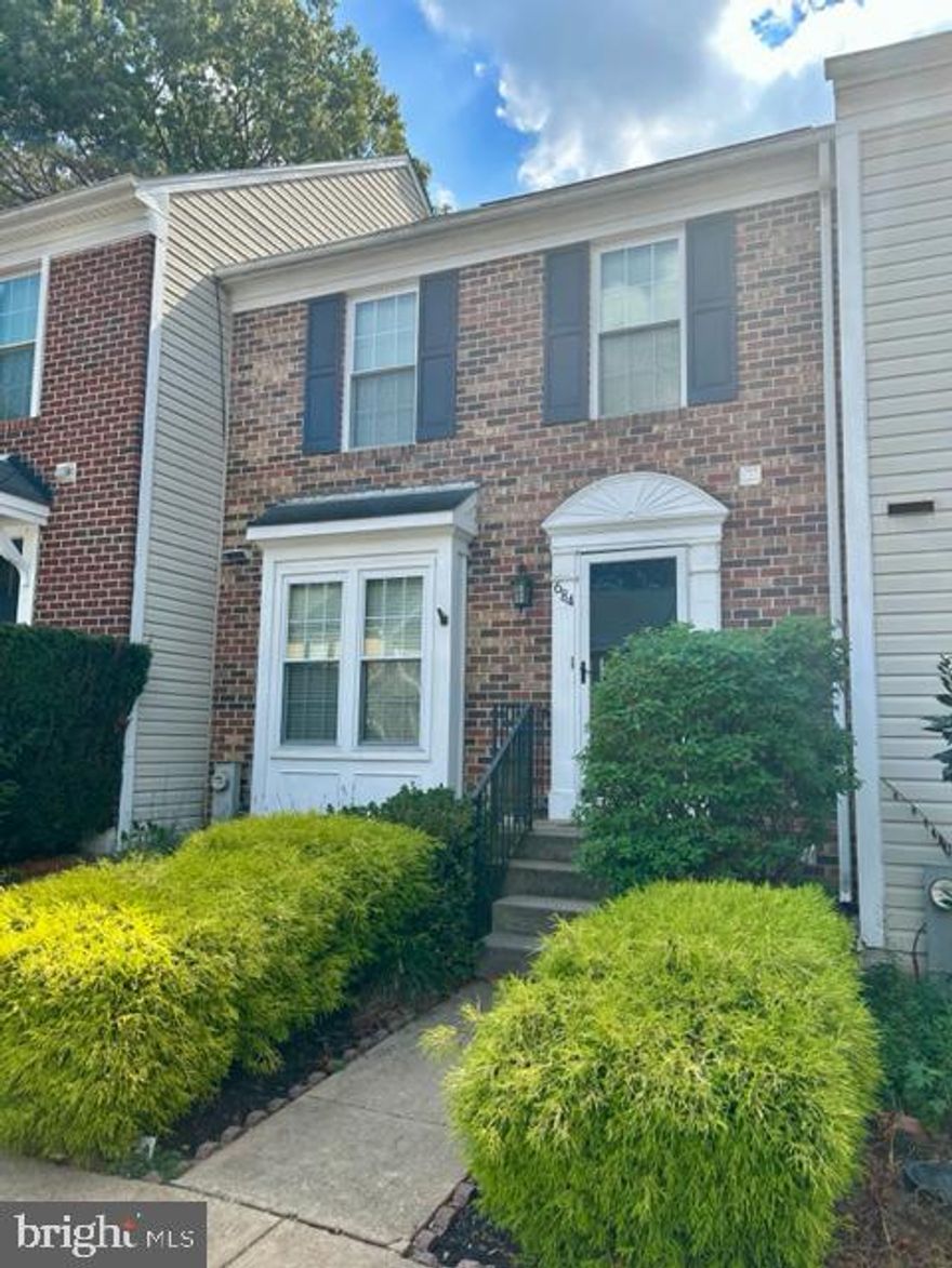 Beautiful, clean, and move in ready! This brick front townhome has it all. Open living space on main level, fresh paint, gleaming hardwood floors, walk out to back deck with fenced in backyard. Lower level has a large, finished living area, a full bathroom, and a bonus room the can be used as a third bedroom, office etc! This won't last, set up a showing today! All Peace of Mind residents are enrolled in the Resident Benefits Package (RBP) for $45.95/month which includes renters insurance, HVAC air filter delivery (for applicable properties), credit building to help boost your credit score with timely rent payments, $1M Identity Protection, move-in concierge service making utility connection and home service setup a breeze during your move-in, our best-in-class resident rewards program, and much more! More details upon application.