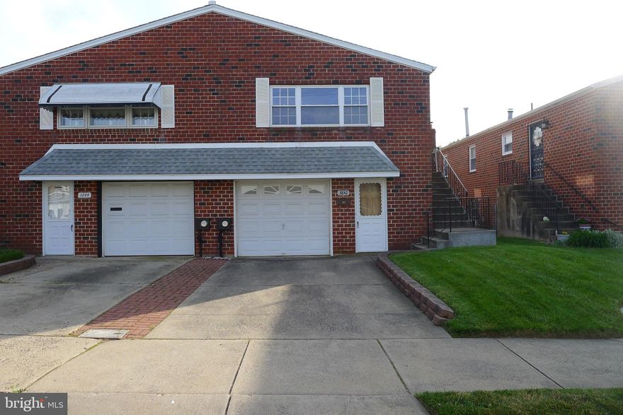 This lovely home offers comfortable living with its 3 bedrooms and 2.5 bathrooms. Step inside to discover a cozy atmosphere, with a layout that's perfect for both relaxation and entertaining. The main floor boasts a warm and inviting living room, ideal for gathering with loved ones. The adjacent kitchen features ample cabinet space, awaiting your culinary adventures. The bathrooms offer functionality and can easily be personalized to your taste. Upstairs, you'll find three well-appointed bedrooms, each providing a tranquil retreat at the end of the day. The primary bedroom includes an ensuite bathroom for added convenience. Outside, the expansive backyard beckons with its lush greenery and ample space for outdoor activities. Whether you're hosting summer barbecues or simply enjoying a quiet evening under the stars, this backyard oasis is sure to delight. With a garage and driveway parking, you'll never have to worry about finding a spot for your vehicles. Plus, convenient access to nearby amenities, schools, and parks makes this home an ideal choice for families. This home is ready to be transformed into the home of your dreams! Schedule a showing today!"