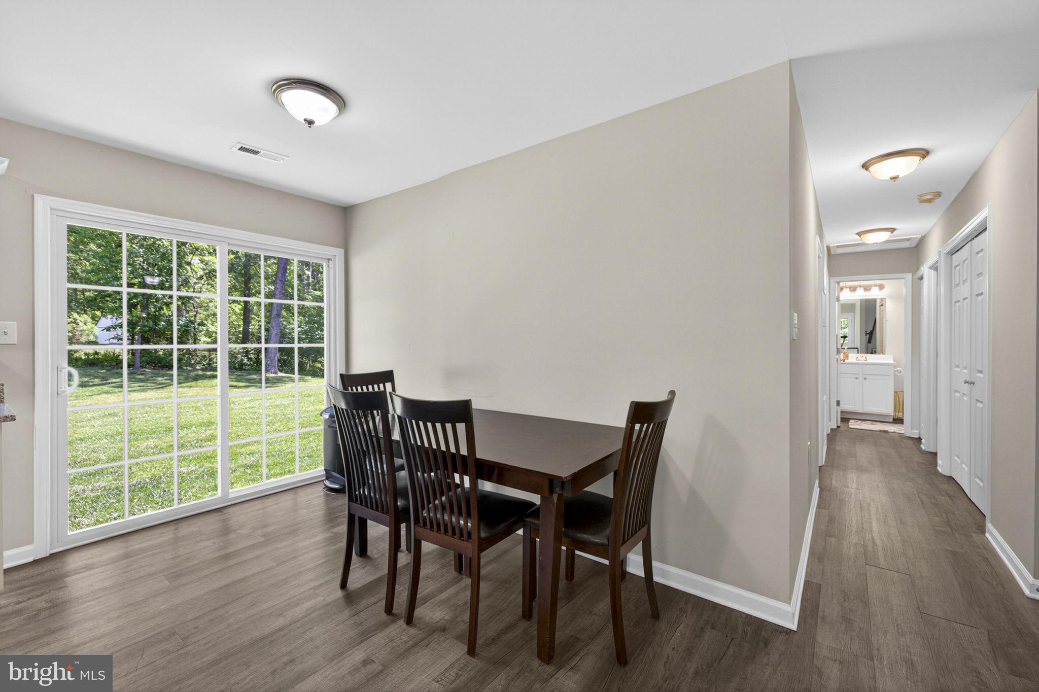 RIVER VIEW PARK - Residential