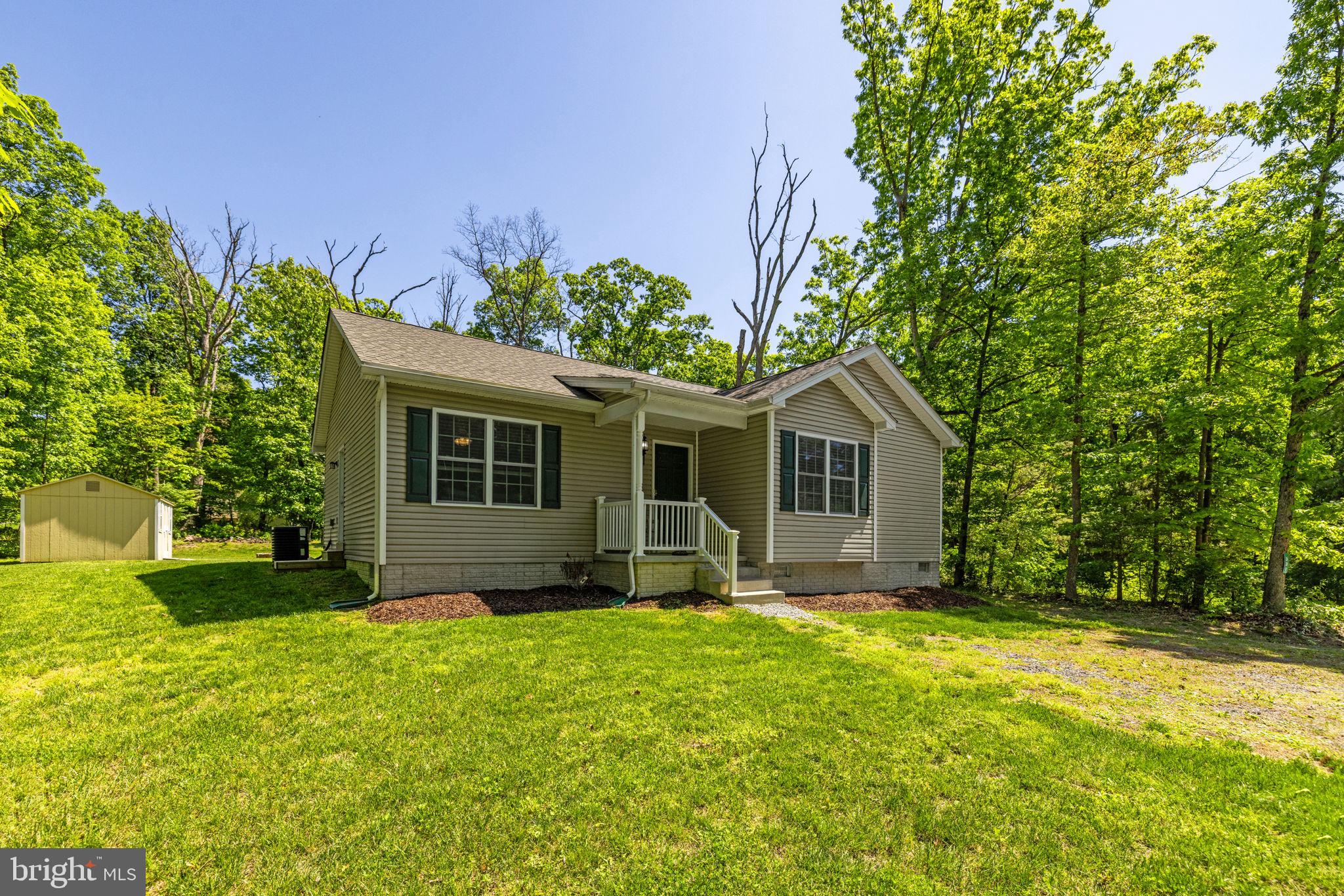 RIVER VIEW PARK - Residential