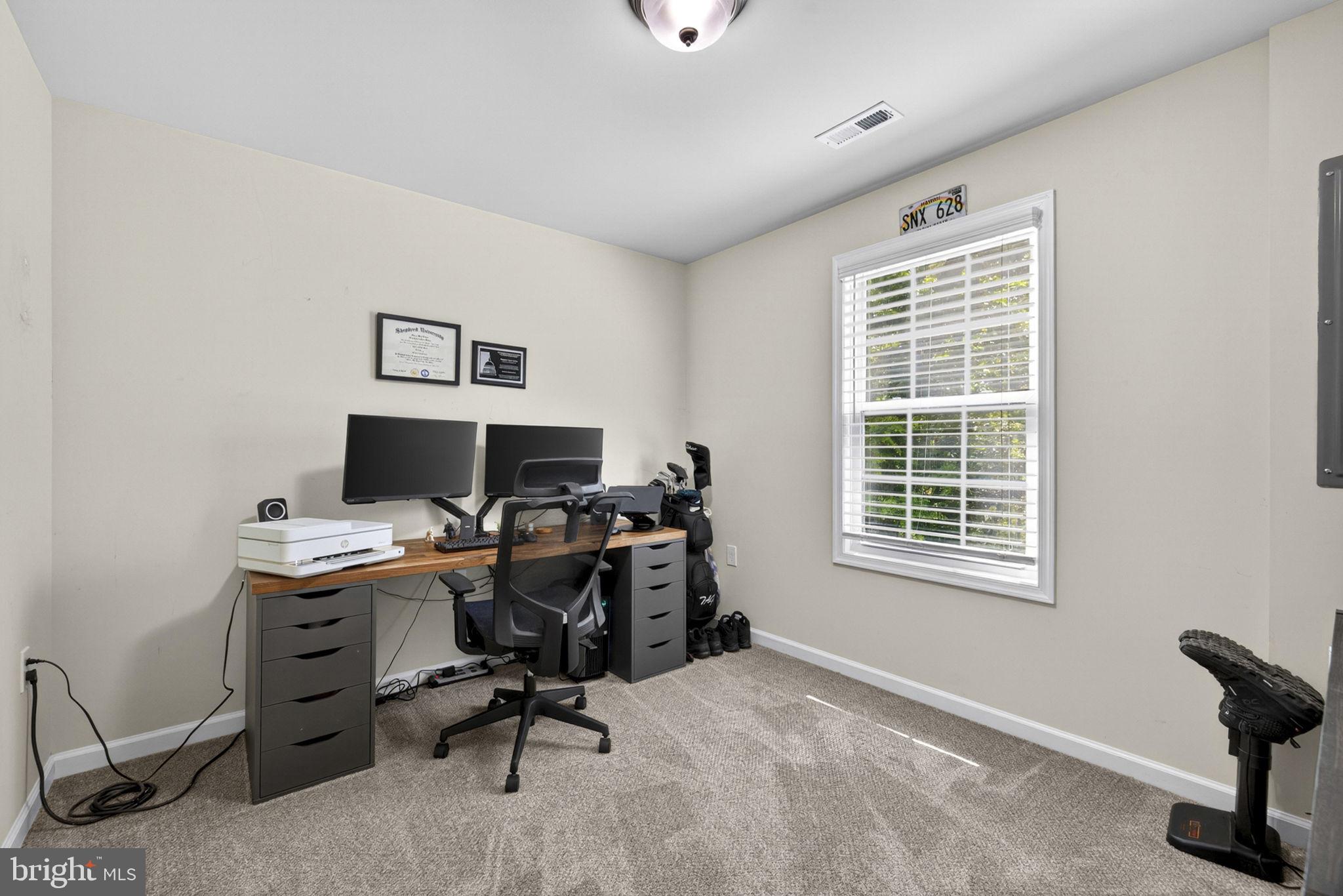 RIVER VIEW PARK - Residential