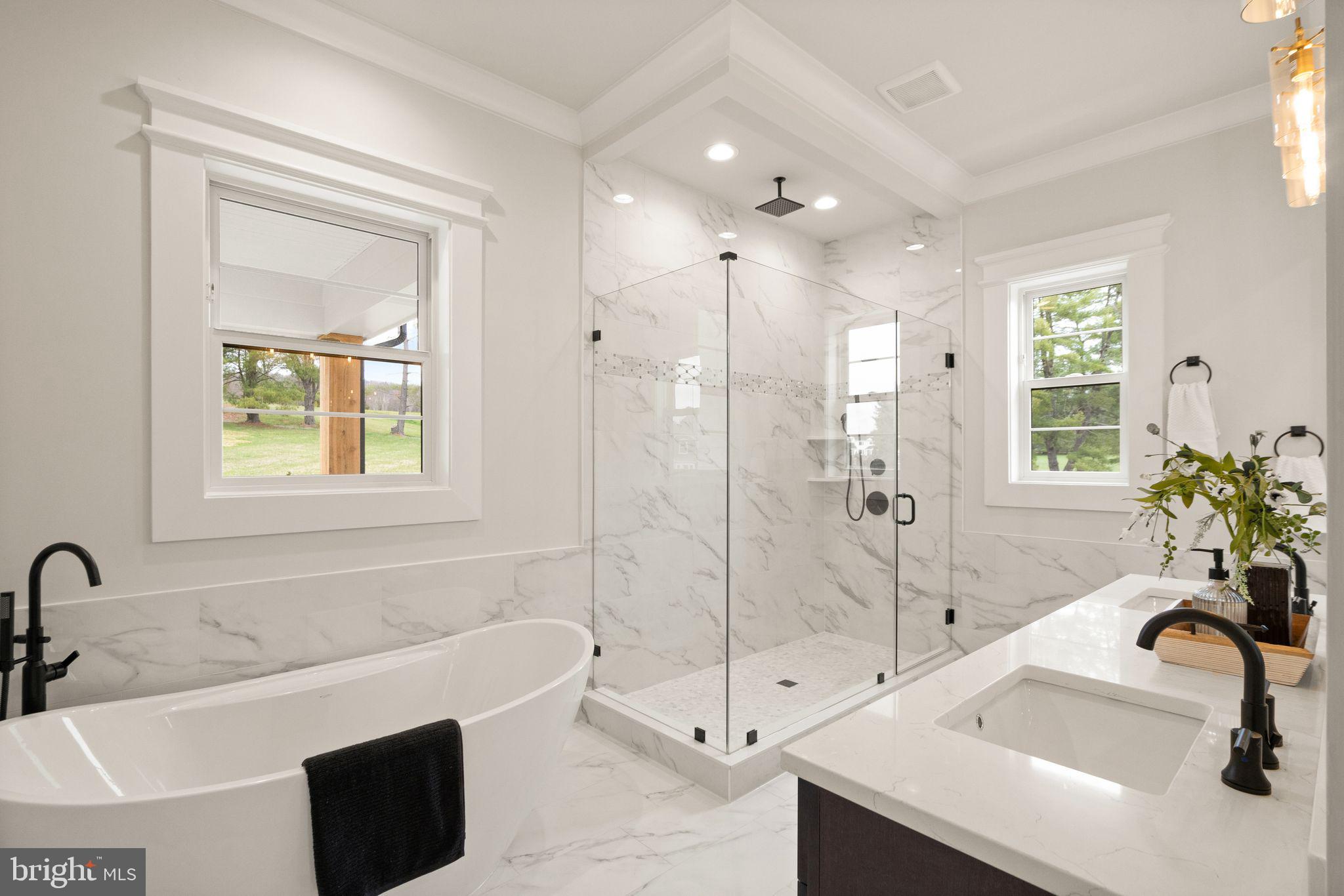 MOUNTAIN FARM - Residential