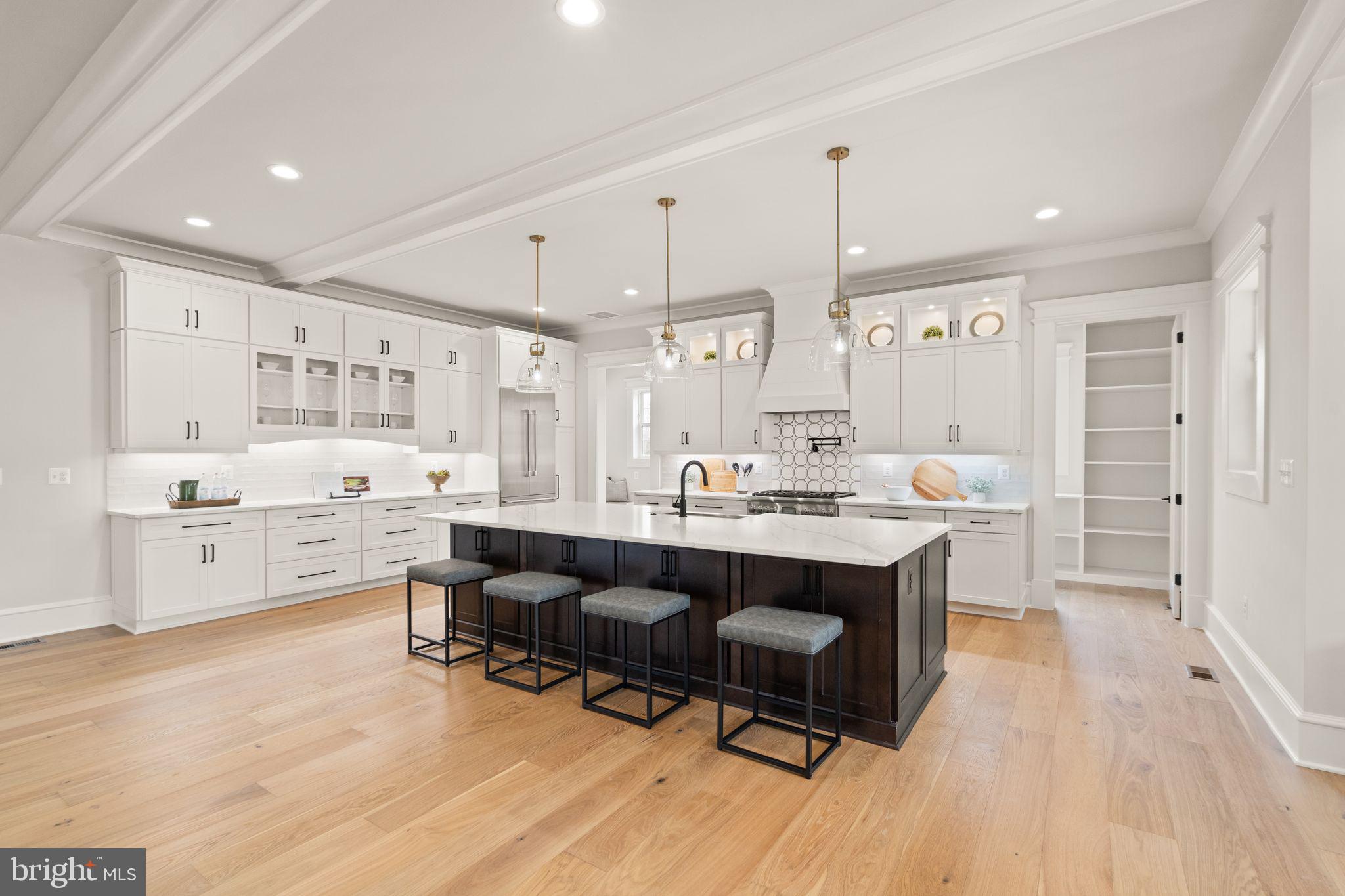 MOUNTAIN FARM - Residential