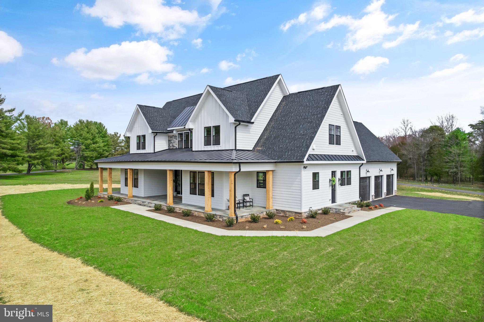 MOUNTAIN FARM - Residential