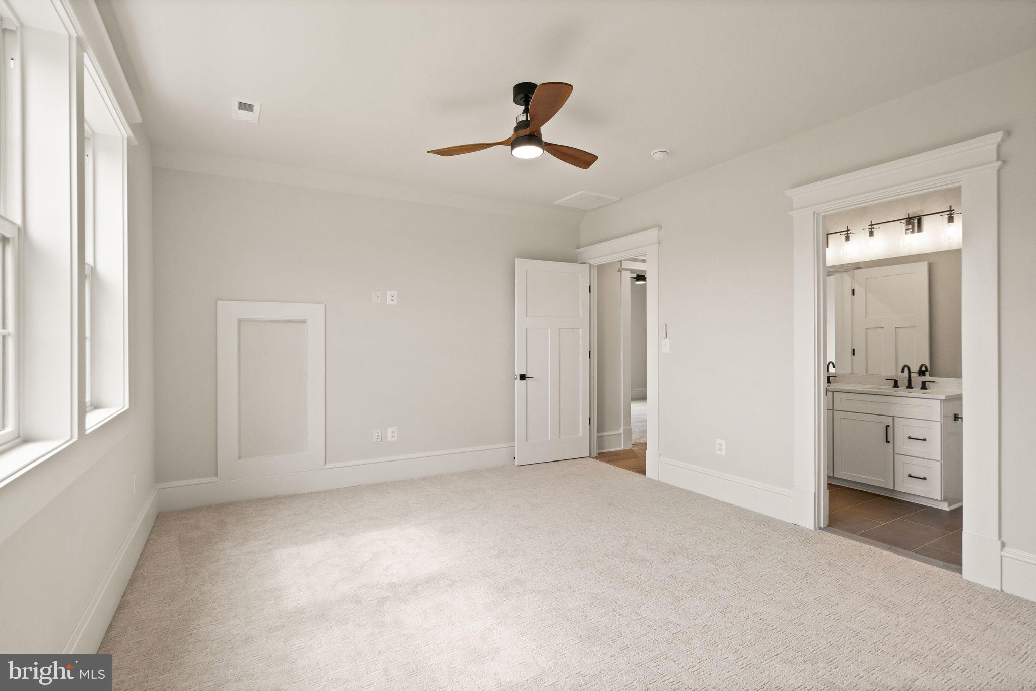 MOUNTAIN FARM - Residential