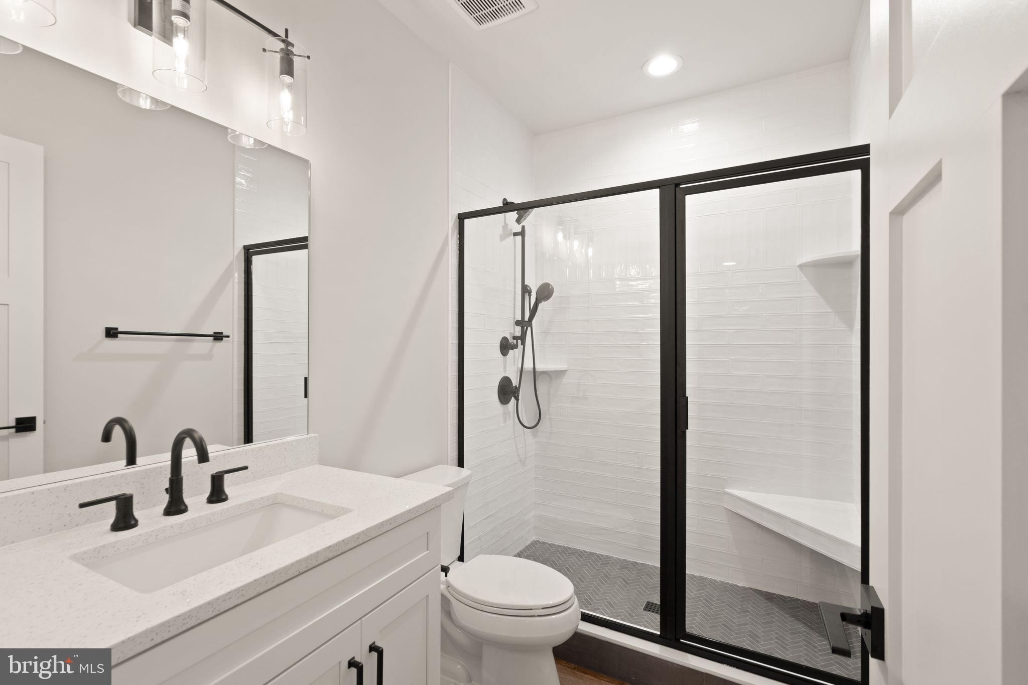 MOUNTAIN FARM - Residential