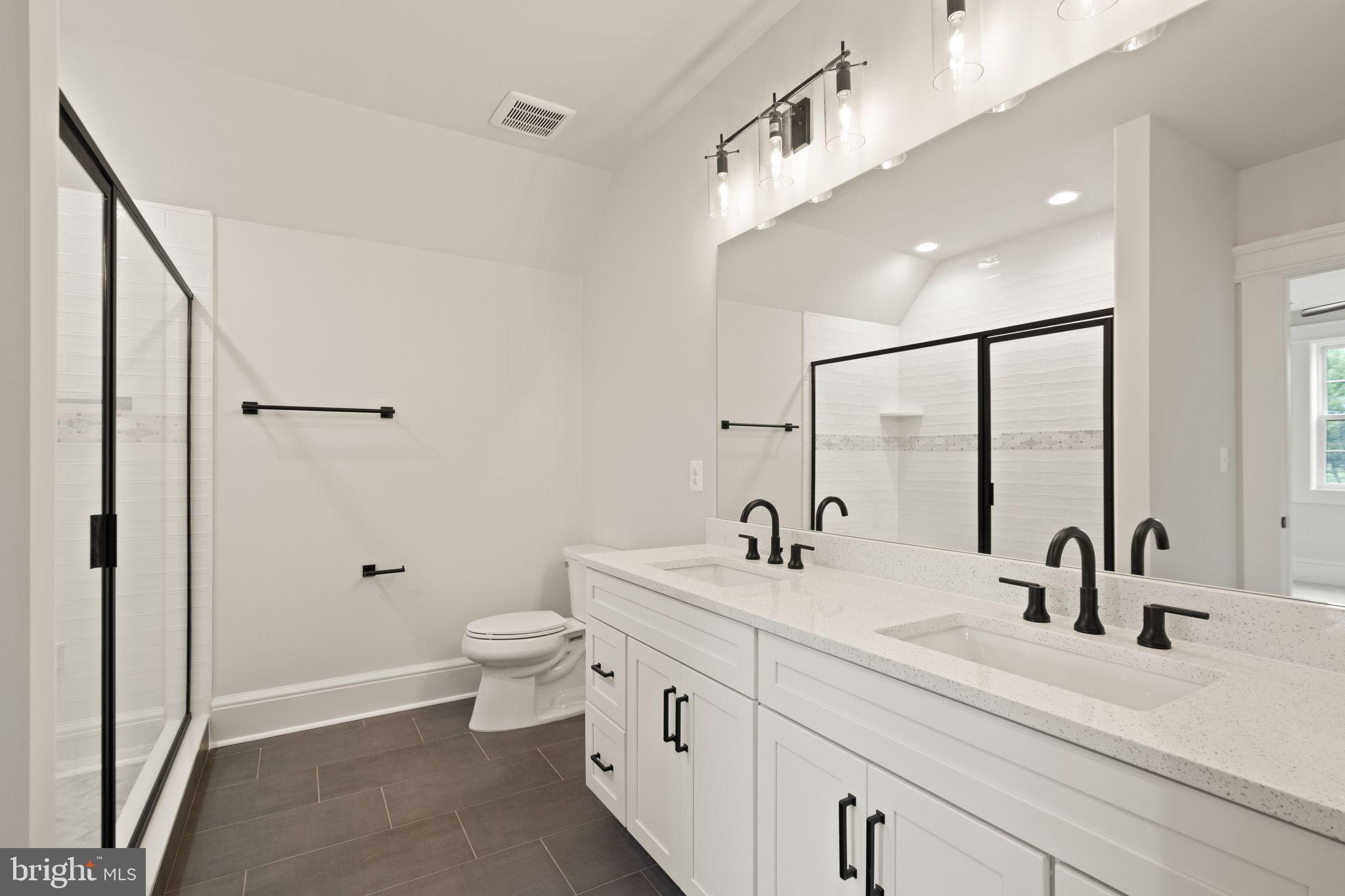 MOUNTAIN FARM - Residential