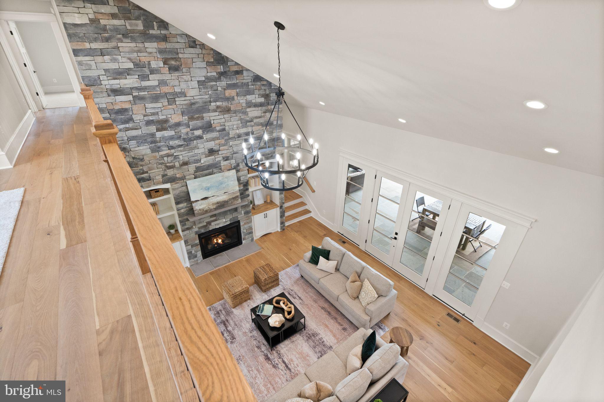 MOUNTAIN FARM - Residential