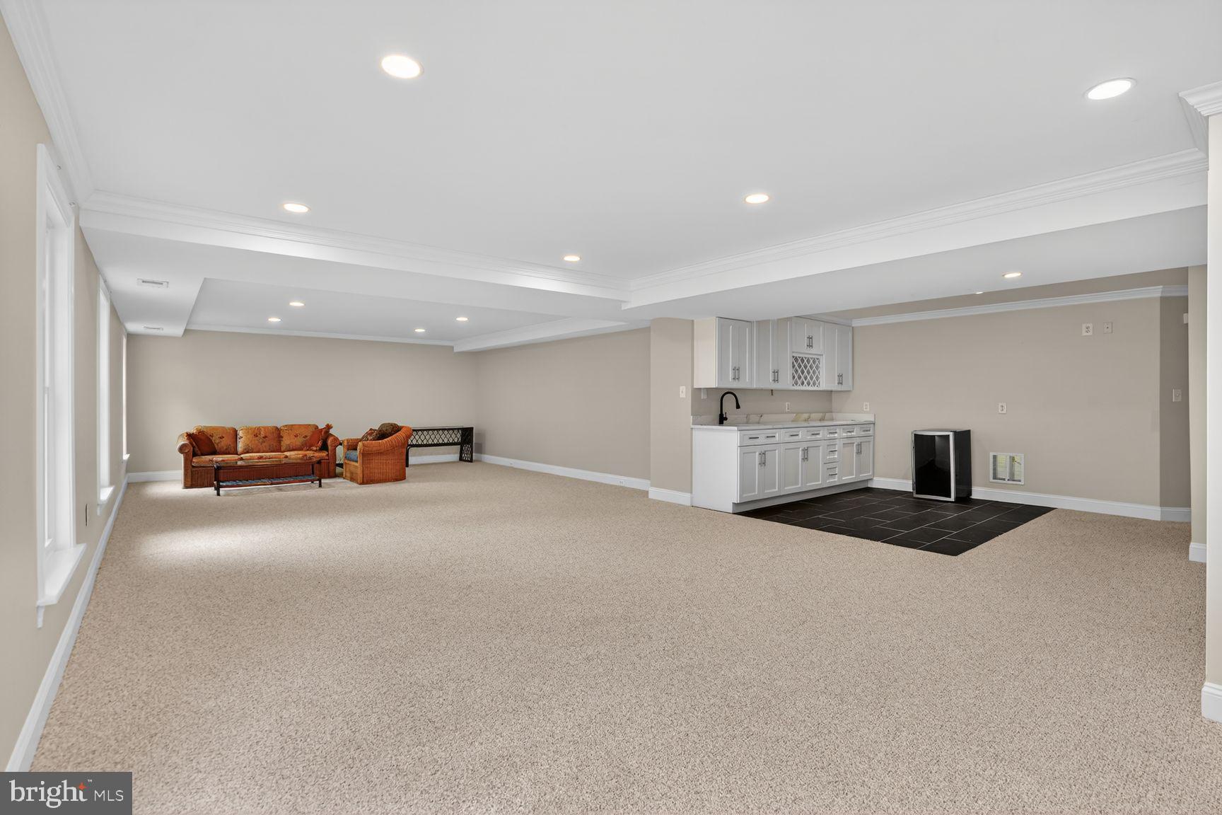 FRANKLIN WOODS - Residential