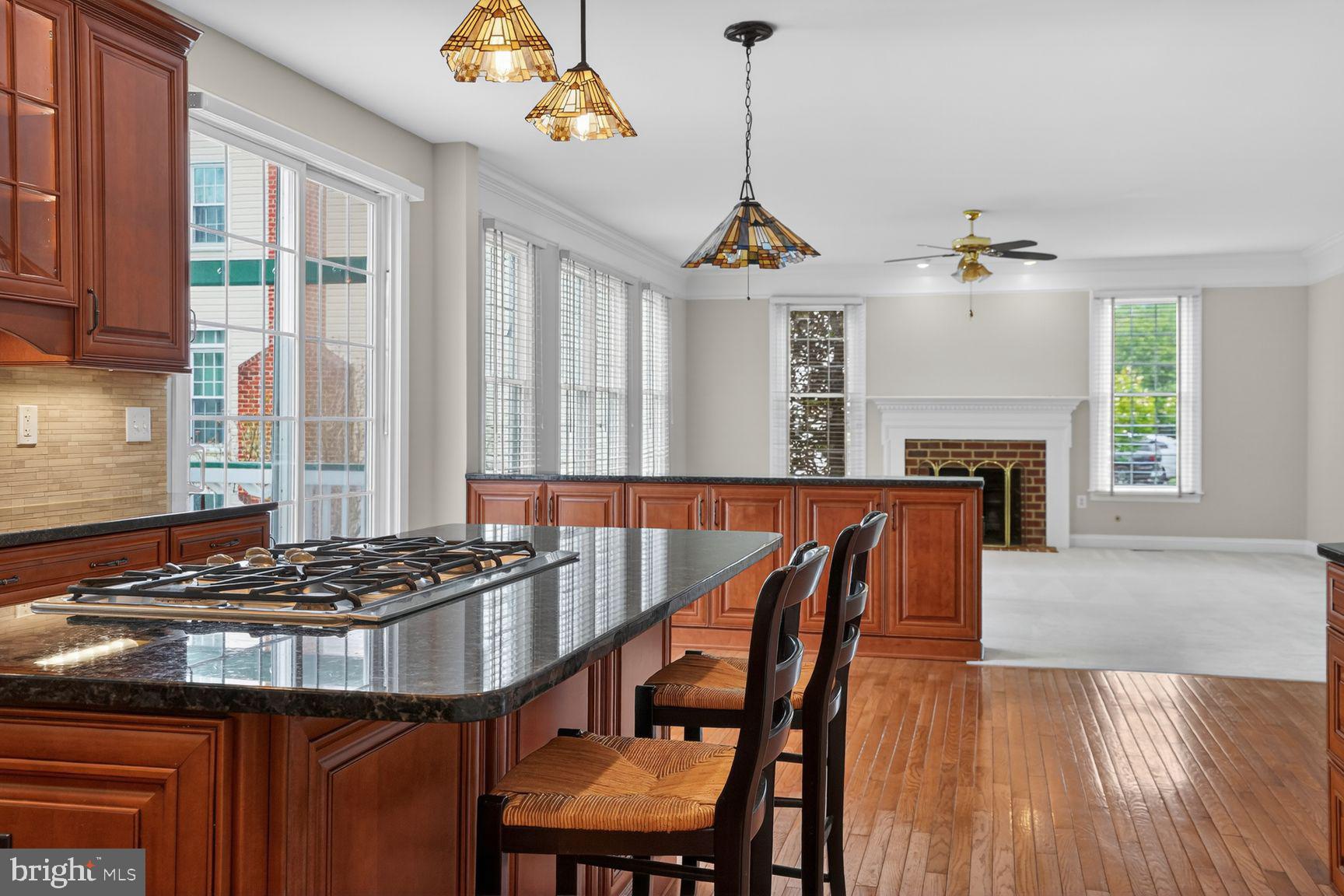 FRANKLIN WOODS - Residential