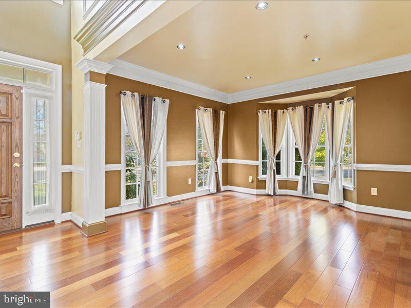 THE VILLAGES AT WELLINGTON - Residential