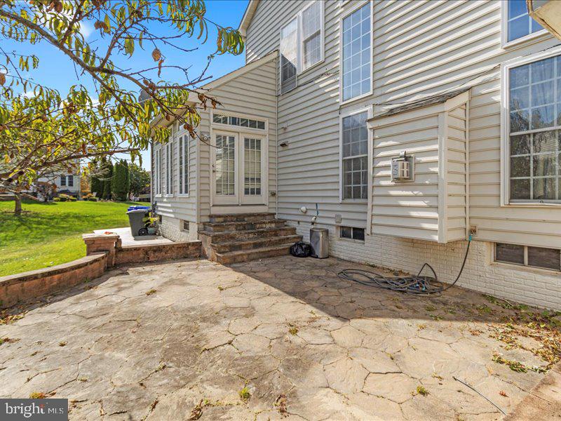 THE VILLAGES AT WELLINGTON - Residential