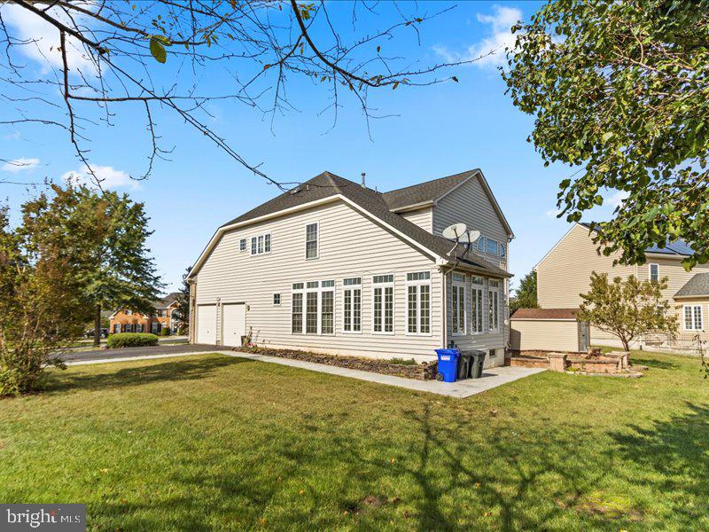 THE VILLAGES AT WELLINGTON - Residential