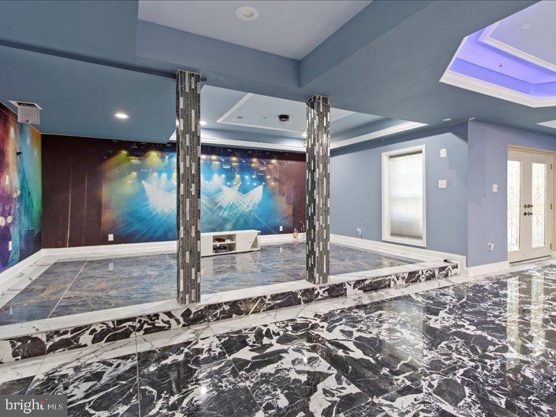 THE VILLAGES AT WELLINGTON - Residential