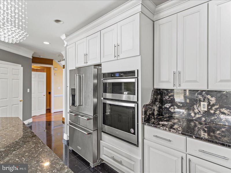 THE VILLAGES AT WELLINGTON - Residential