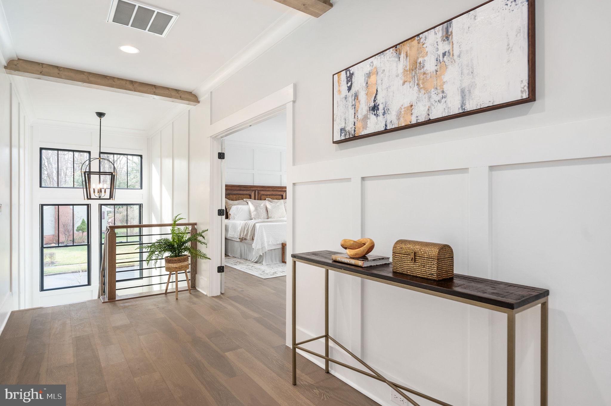 VIENNA WOODS - Residential