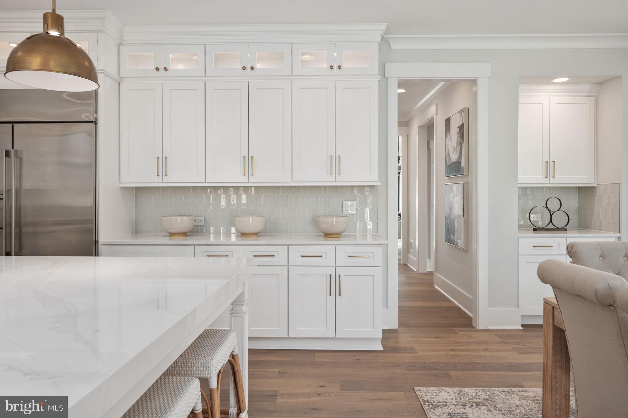 VIENNA WOODS - Residential