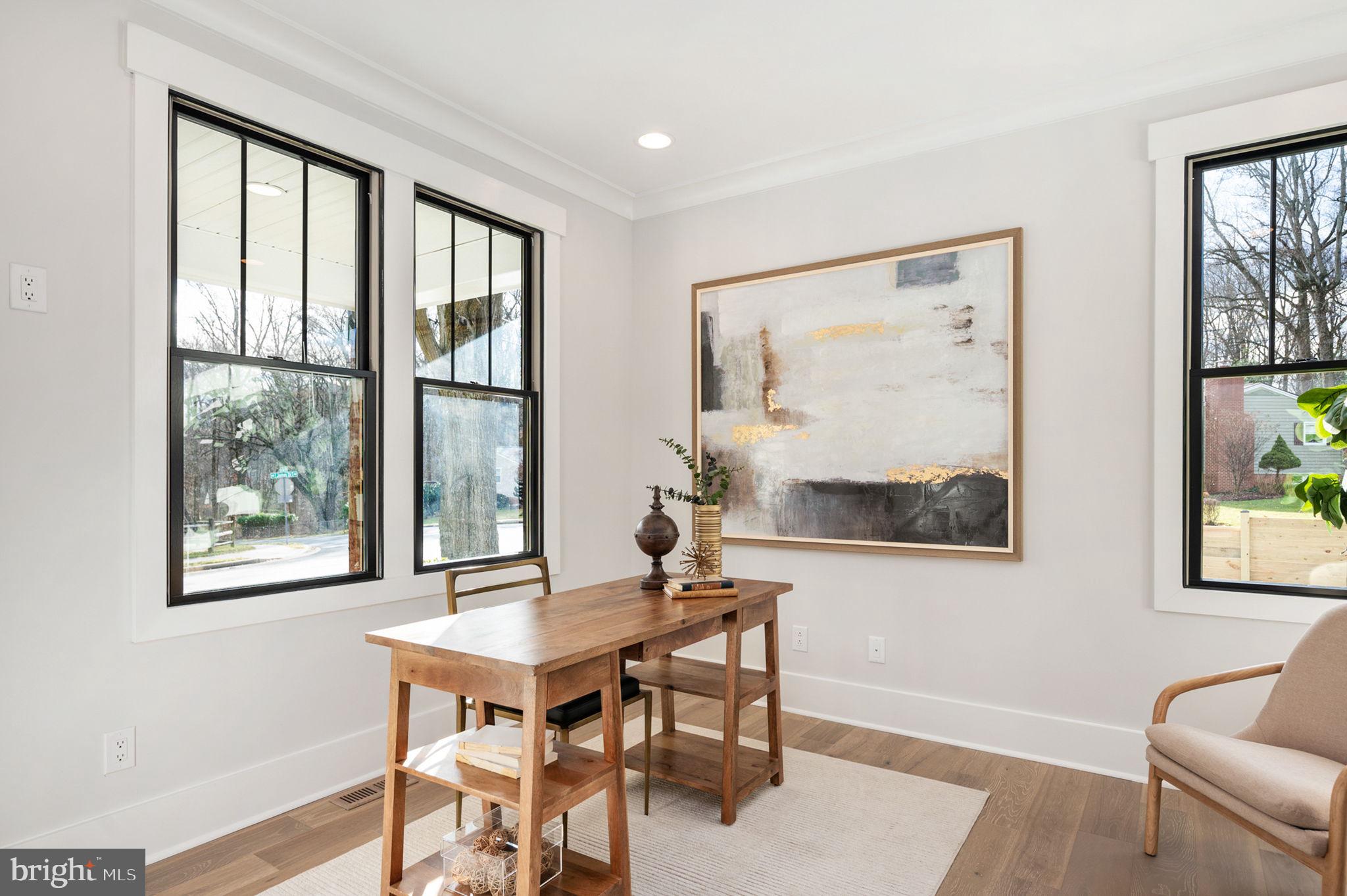 VIENNA WOODS - Residential