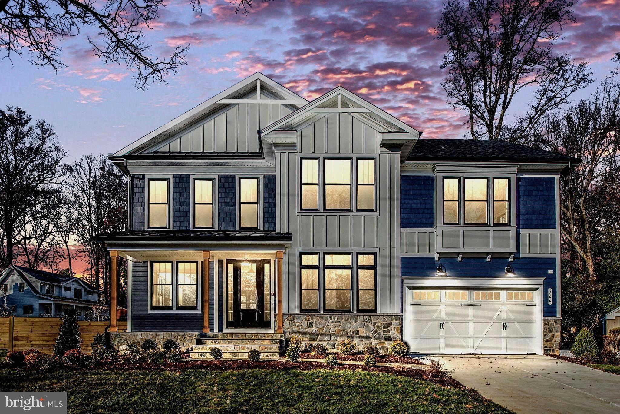 VIENNA WOODS - Residential