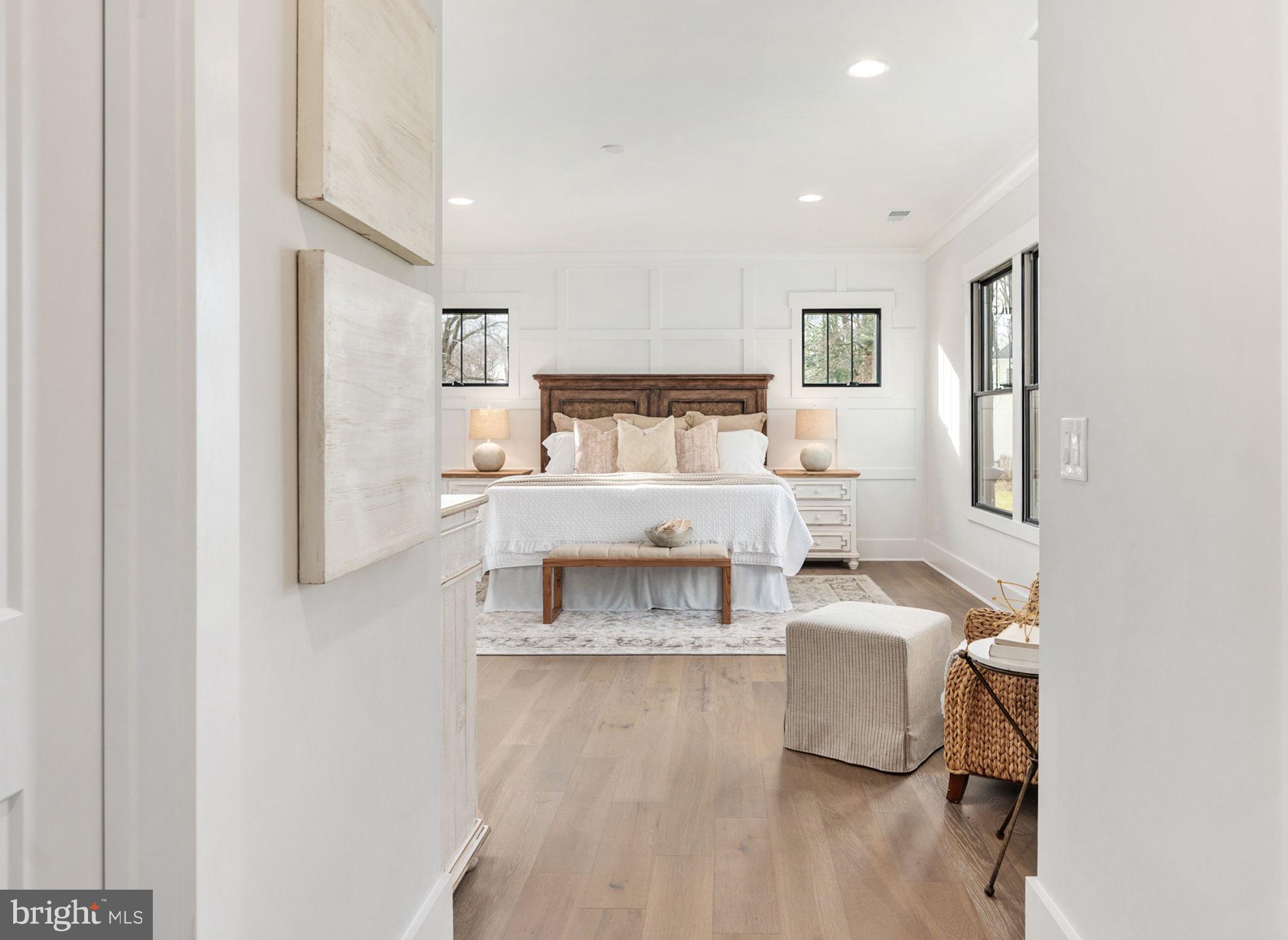 VIENNA WOODS - Residential