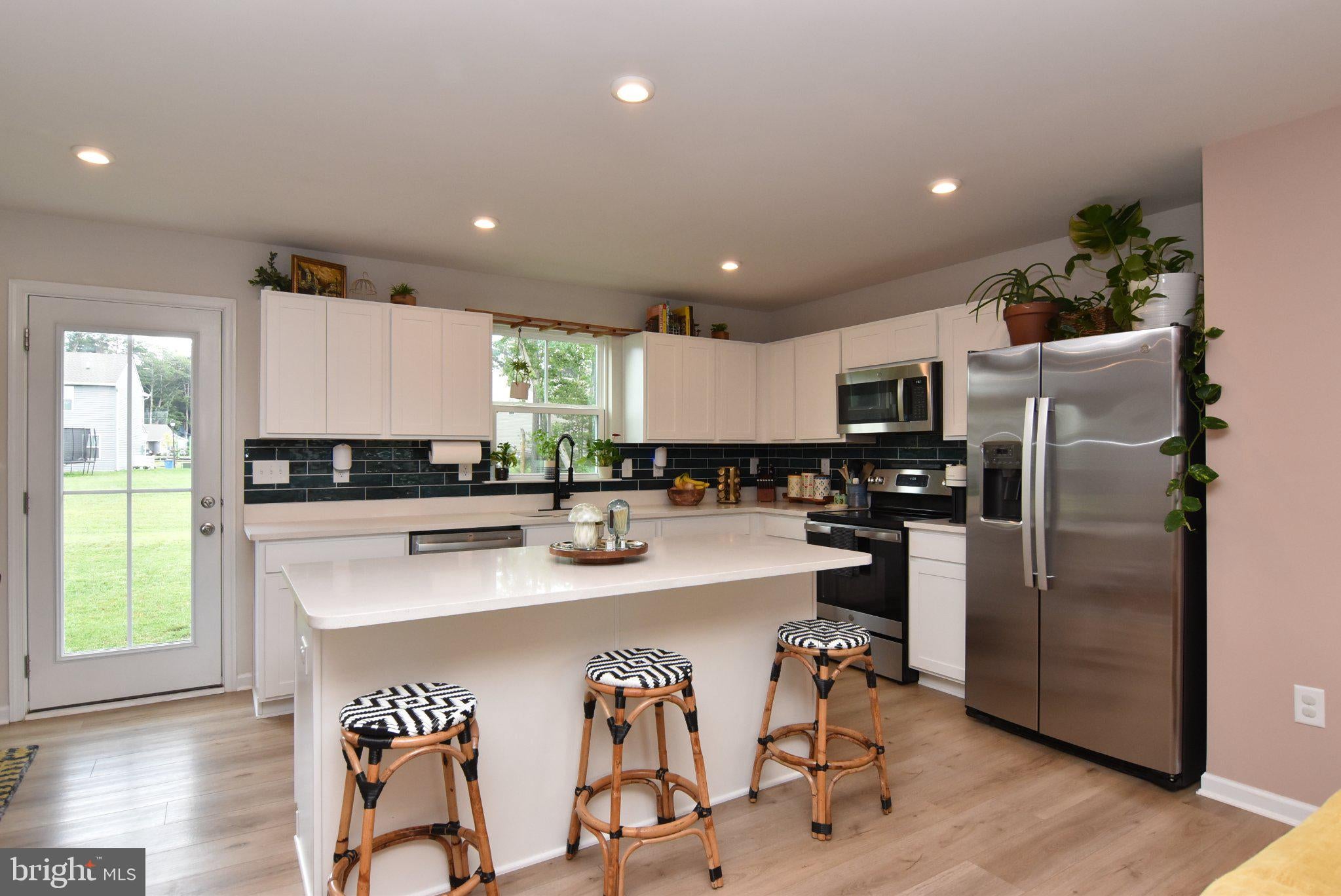 30133 CREEKVIEW CIRCLE
