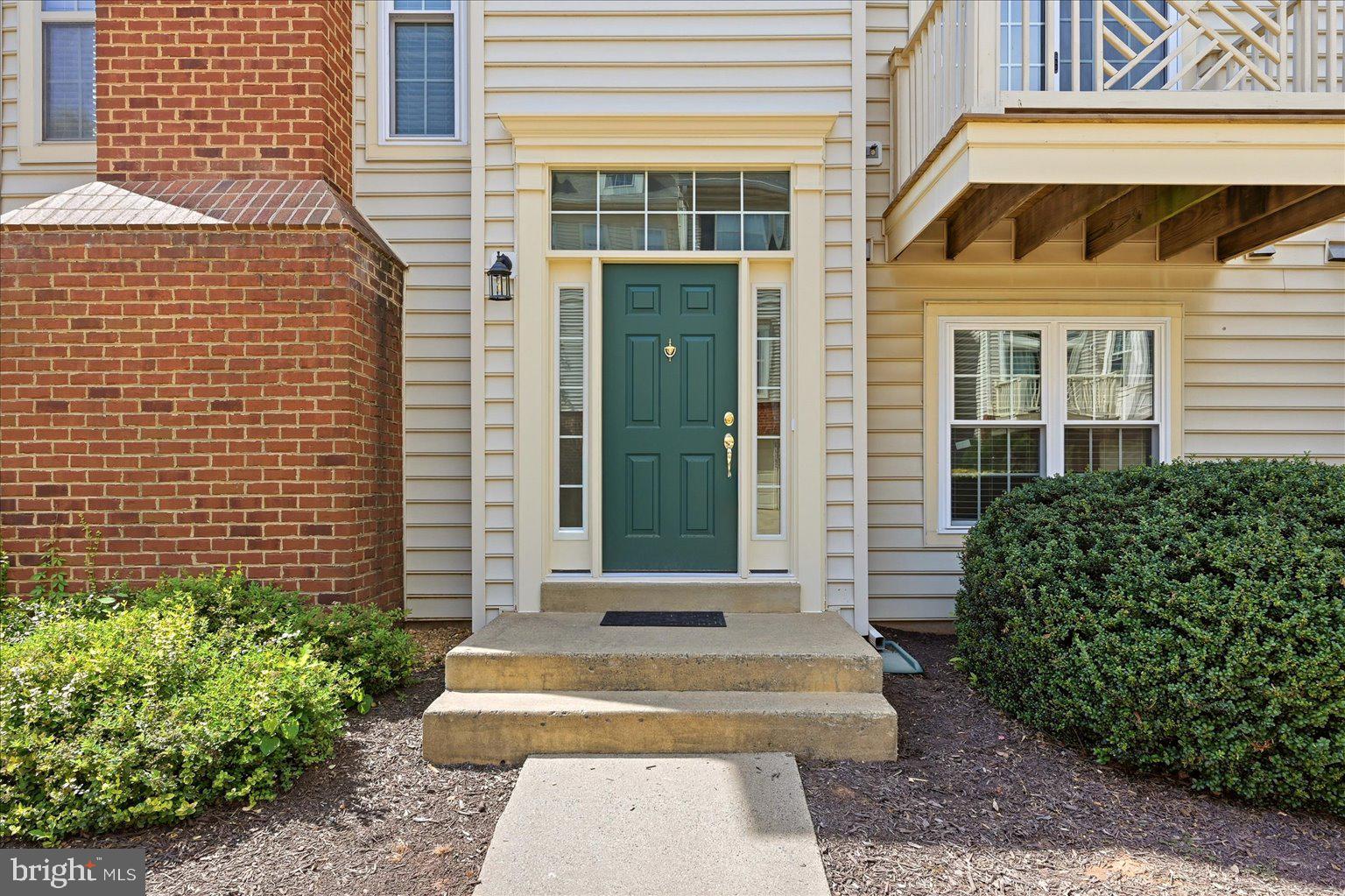 46362 PRYOR SQUARE
