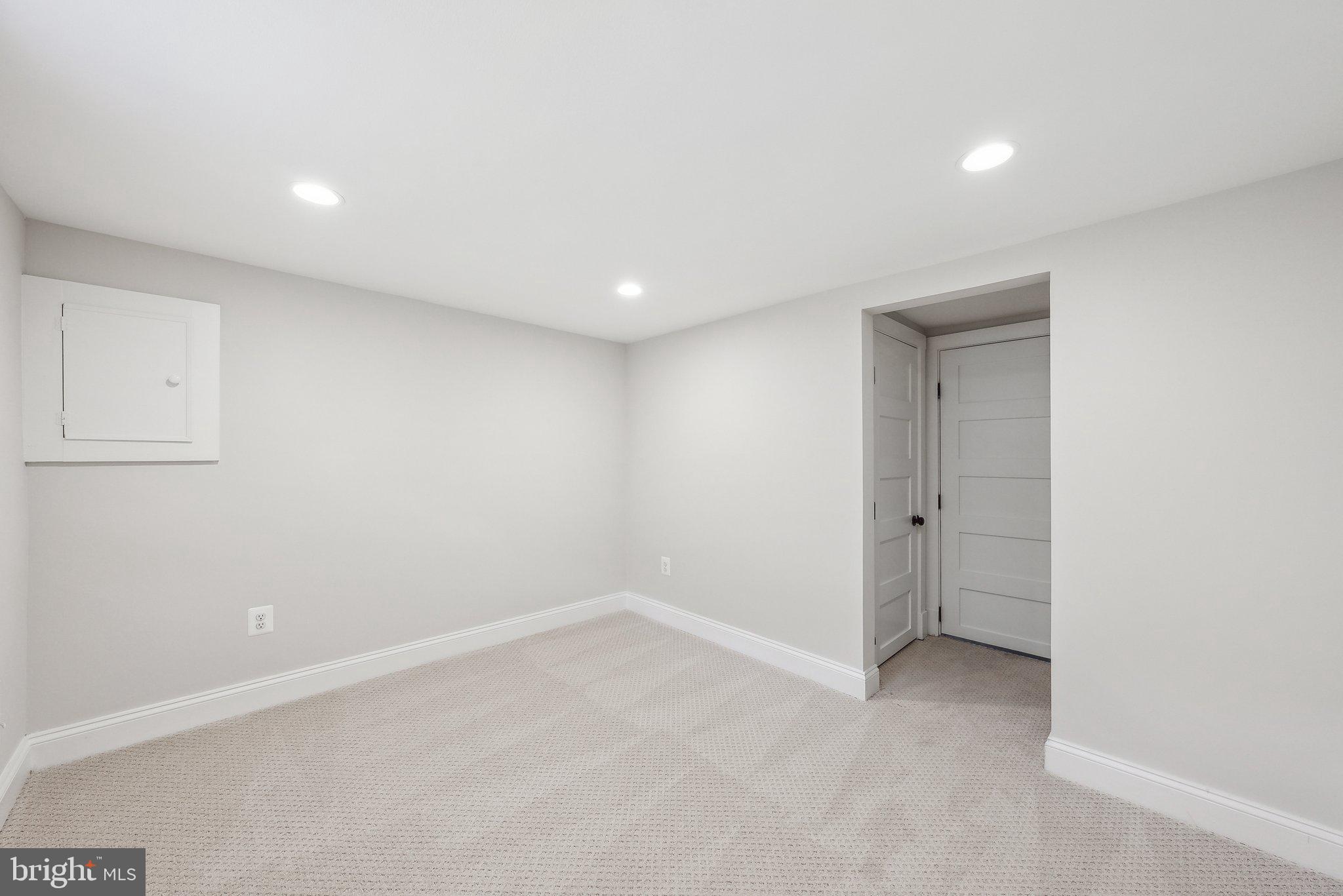 DEL RAY - Residential