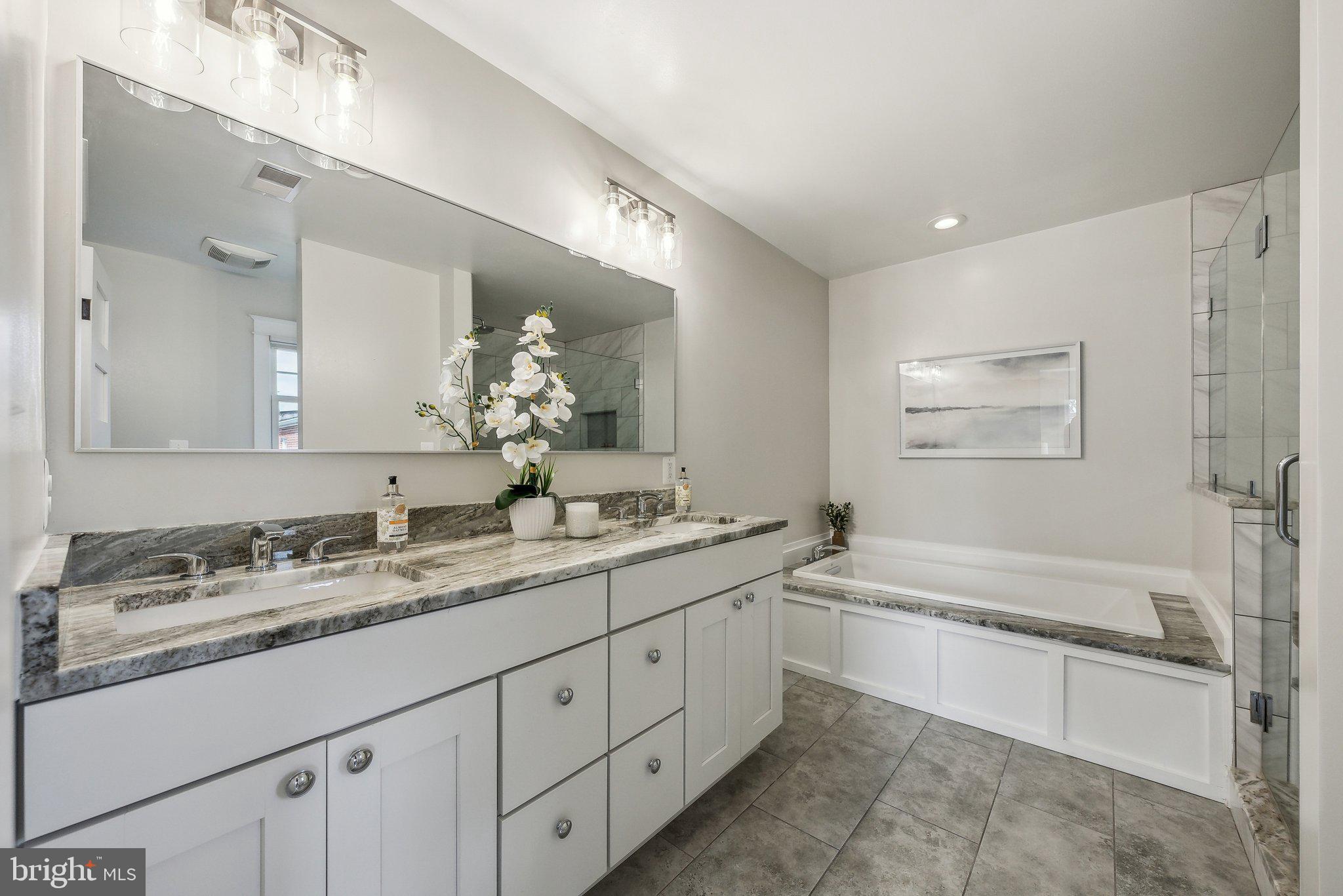 DEL RAY - Residential