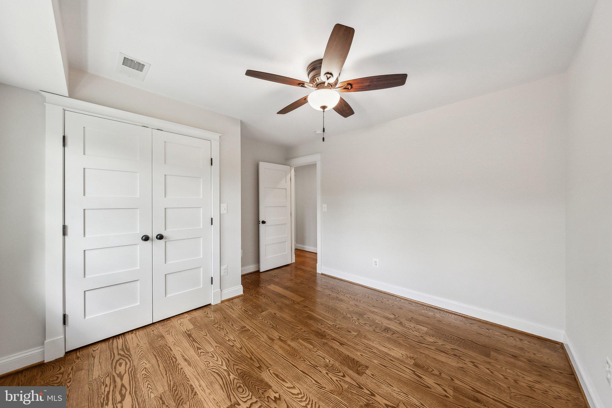 DEL RAY - Residential