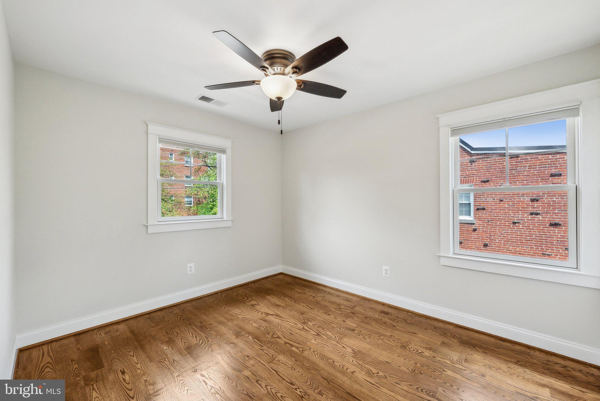 DEL RAY - Residential