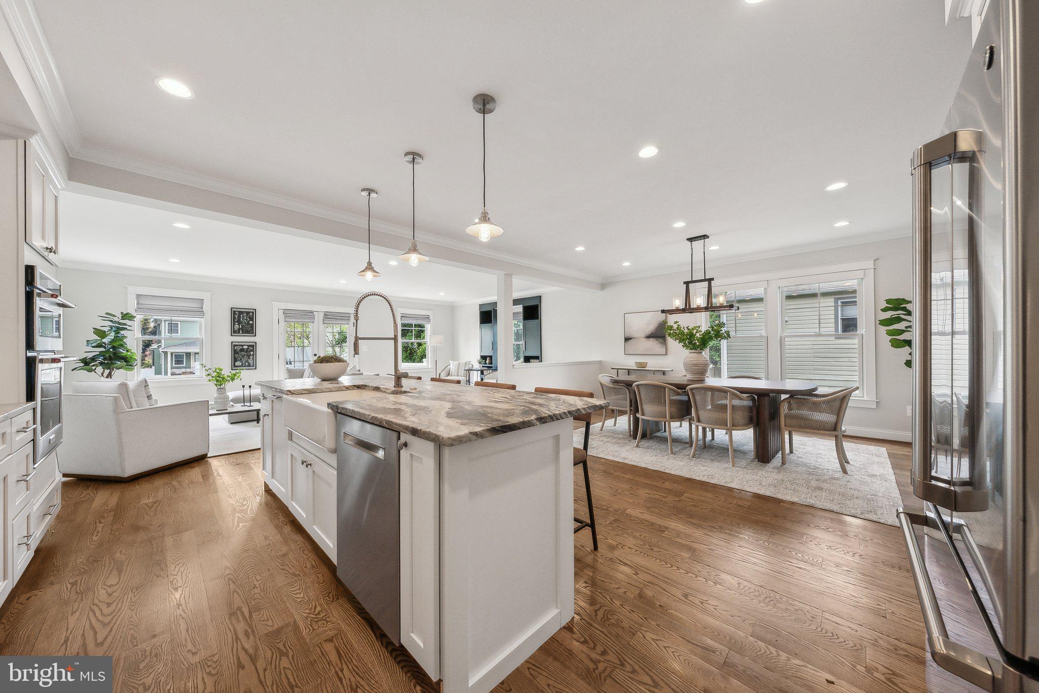 DEL RAY - Residential