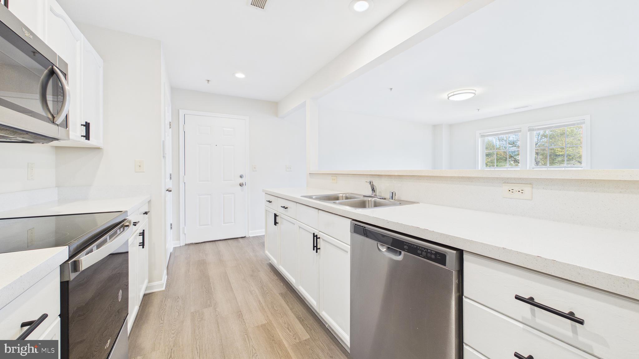 DREAMERS COVE - Residential