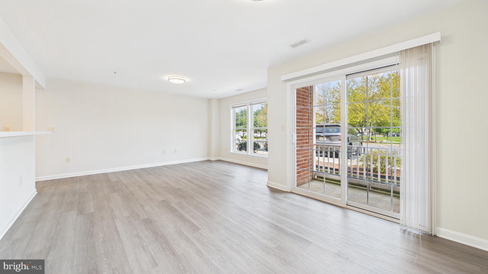 DREAMERS COVE - Residential