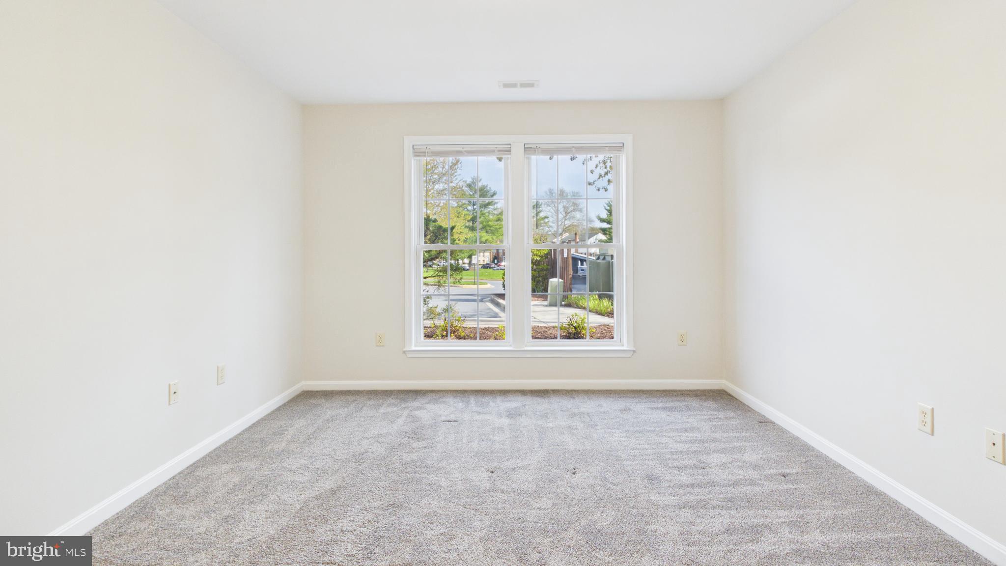 DREAMERS COVE - Residential