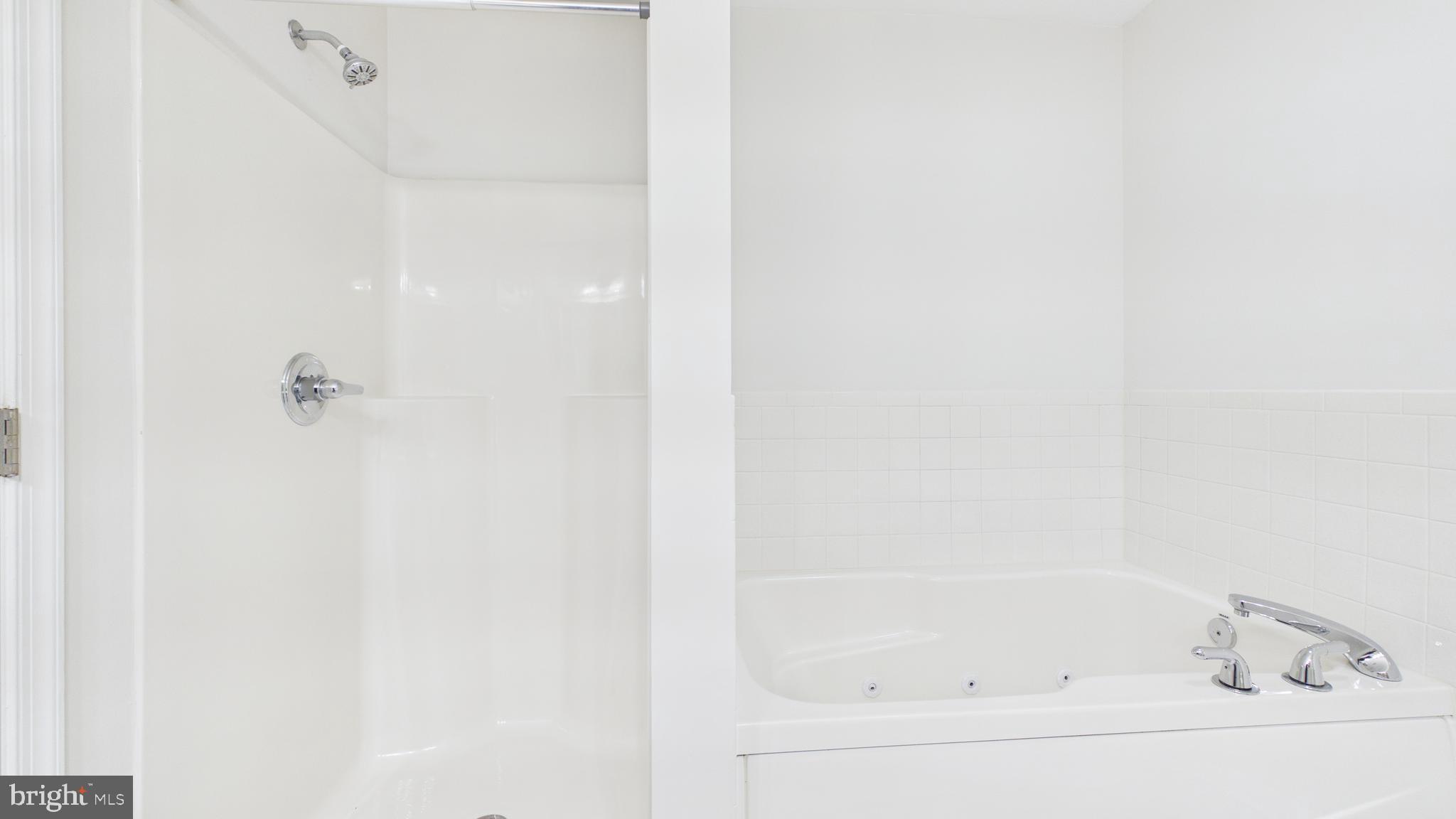 DREAMERS COVE - Residential