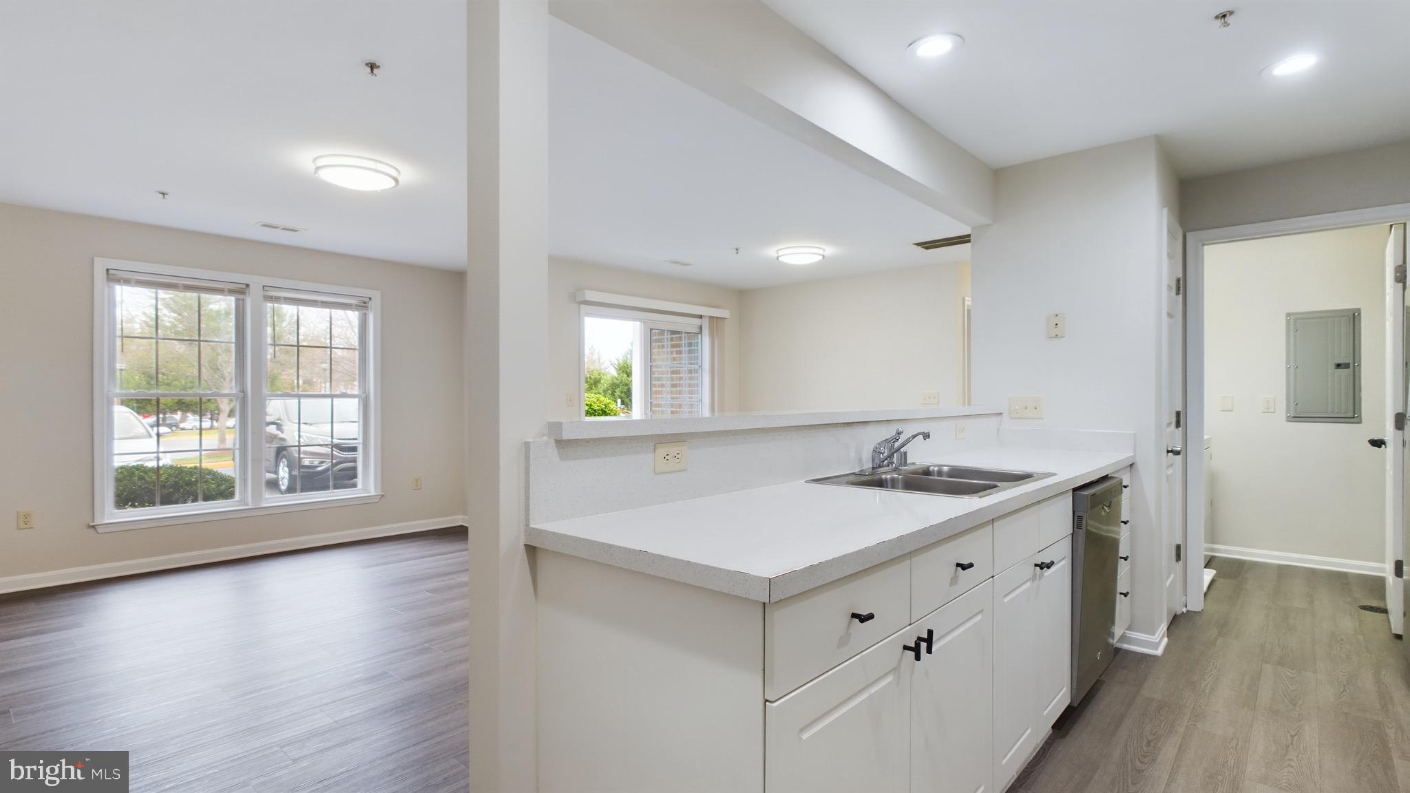 DREAMERS COVE - Residential