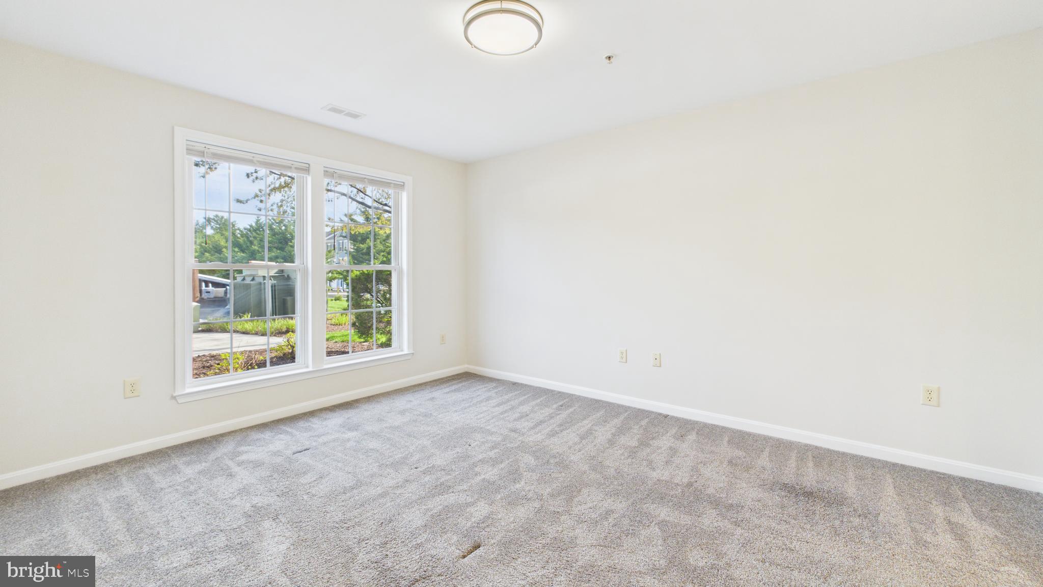 DREAMERS COVE - Residential