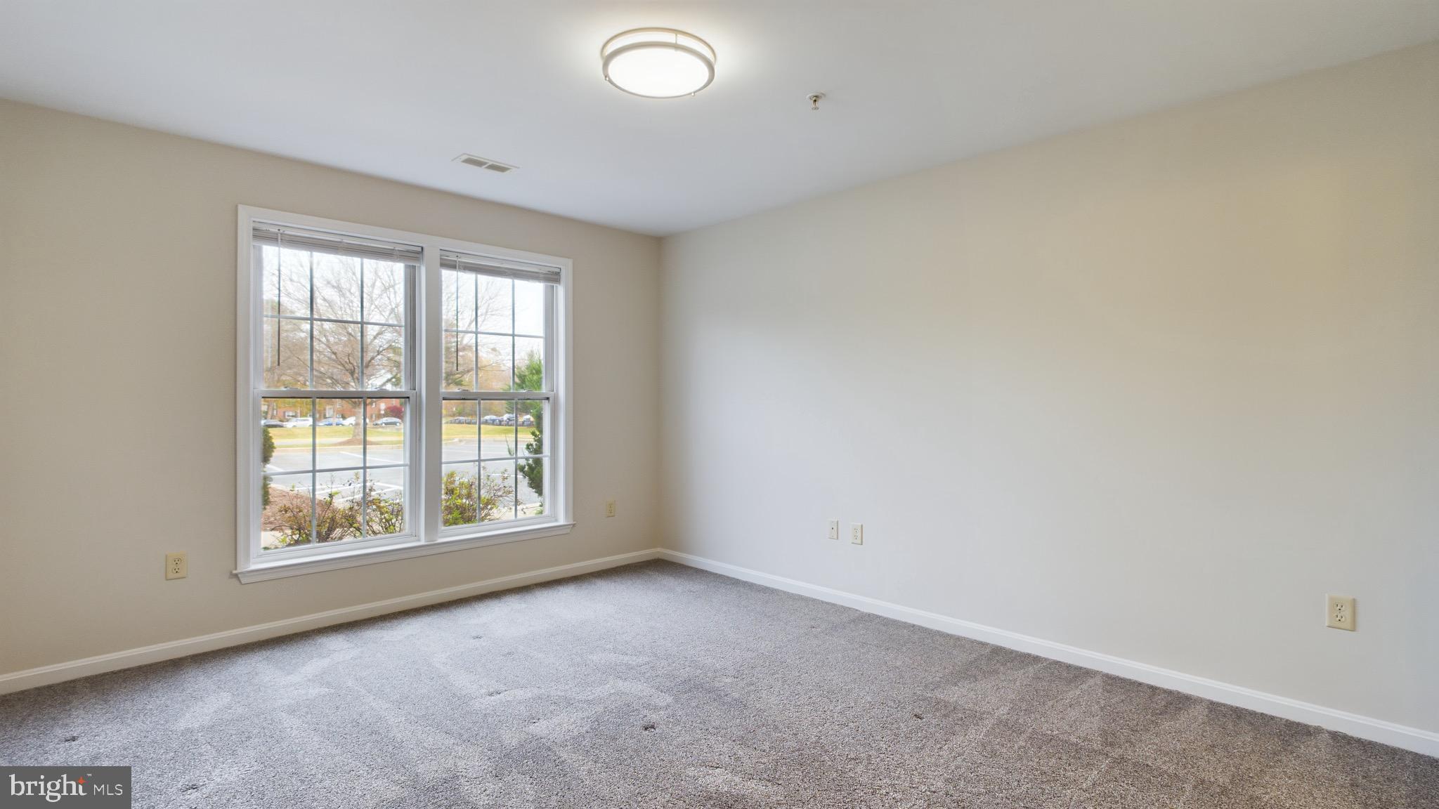 DREAMERS COVE - Residential