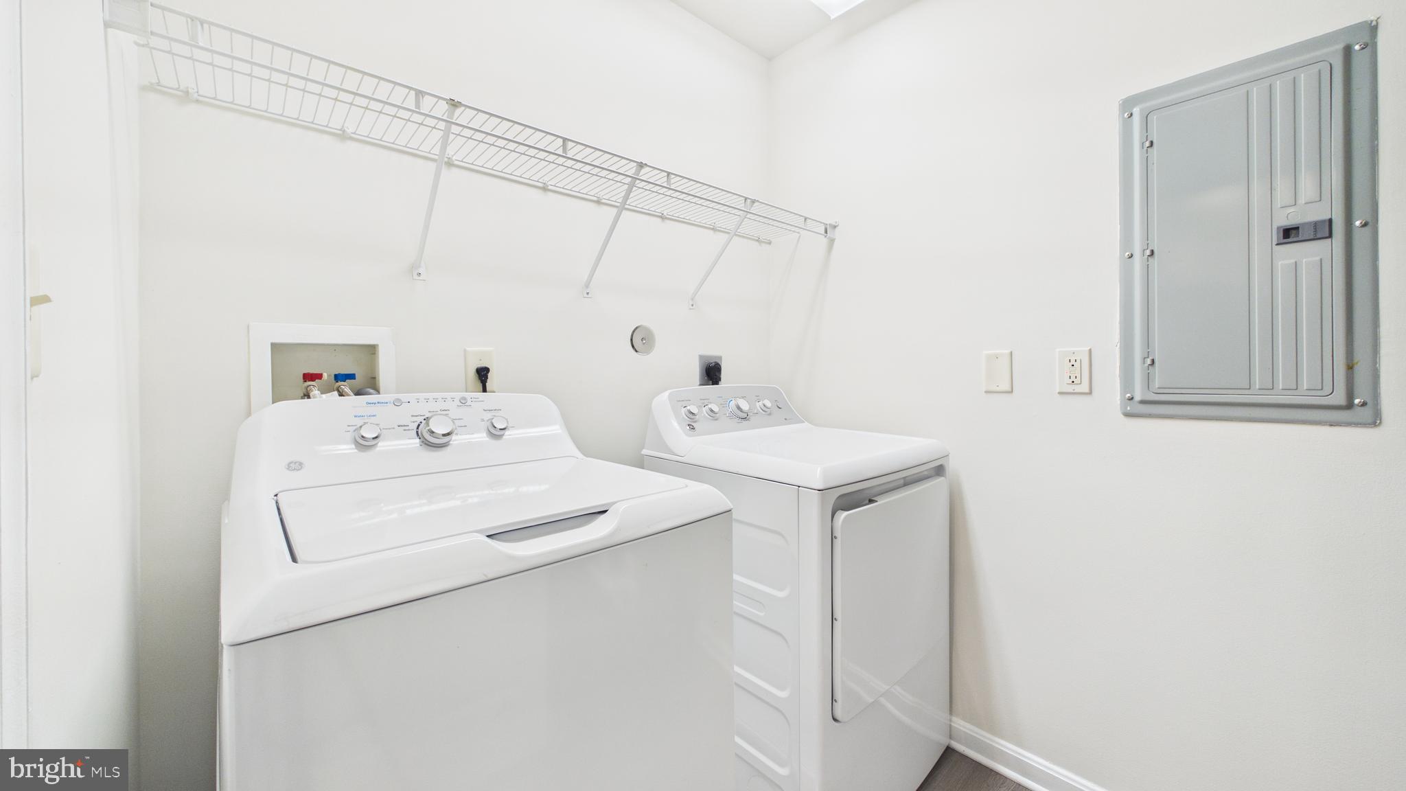 DREAMERS COVE - Residential