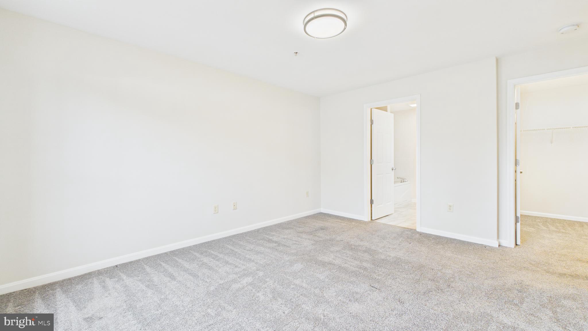 DREAMERS COVE - Residential