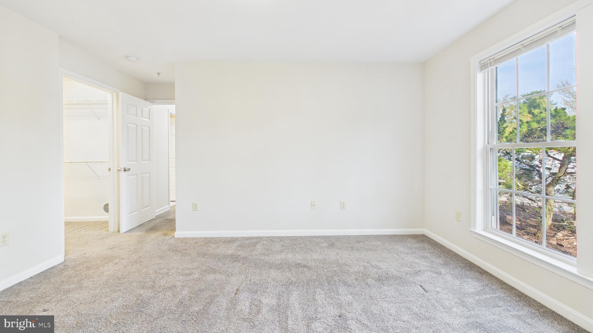 DREAMERS COVE - Residential