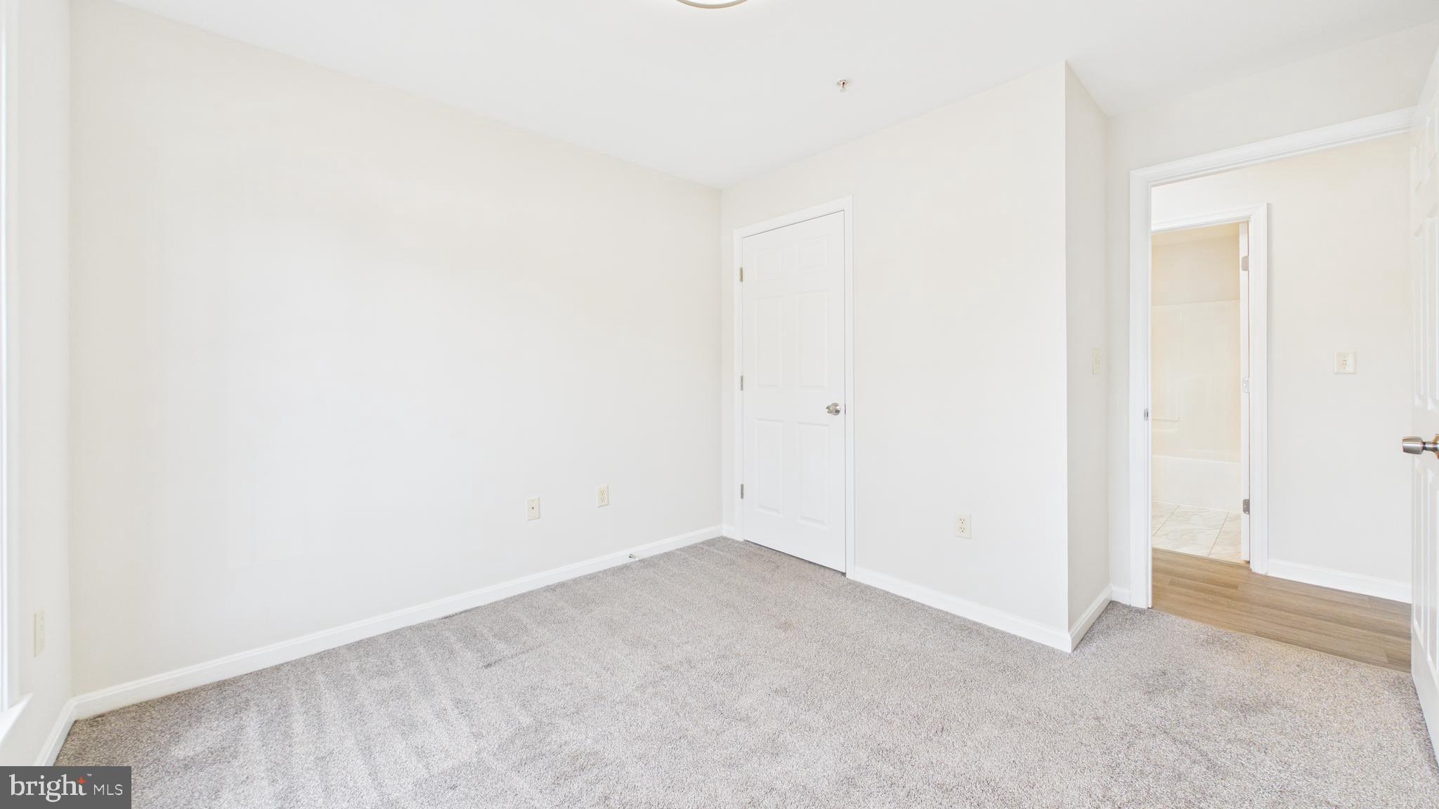 DREAMERS COVE - Residential