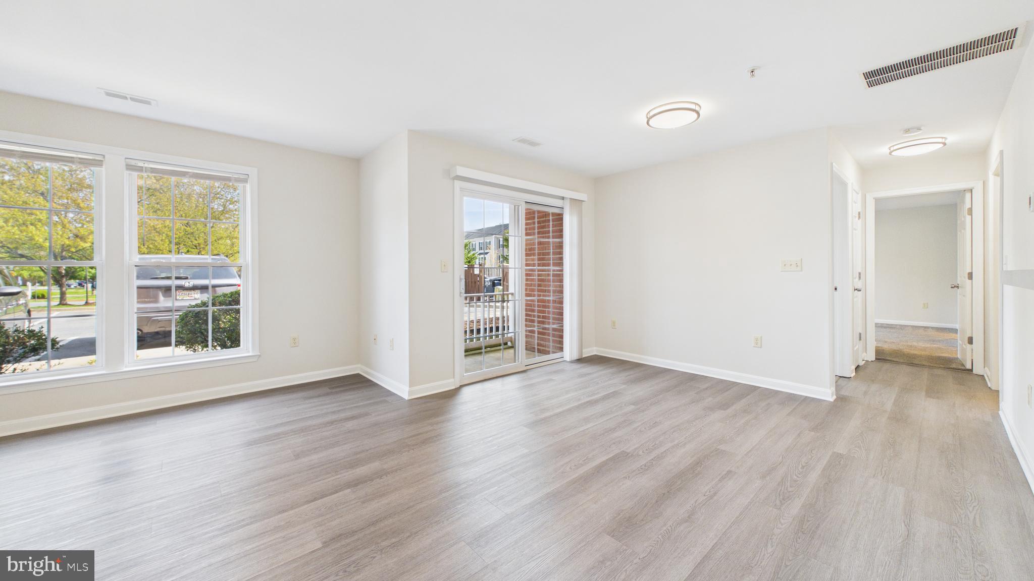 DREAMERS COVE - Residential