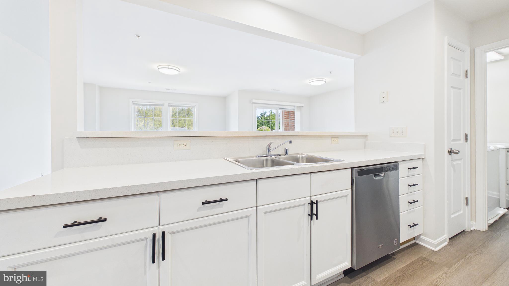 DREAMERS COVE - Residential